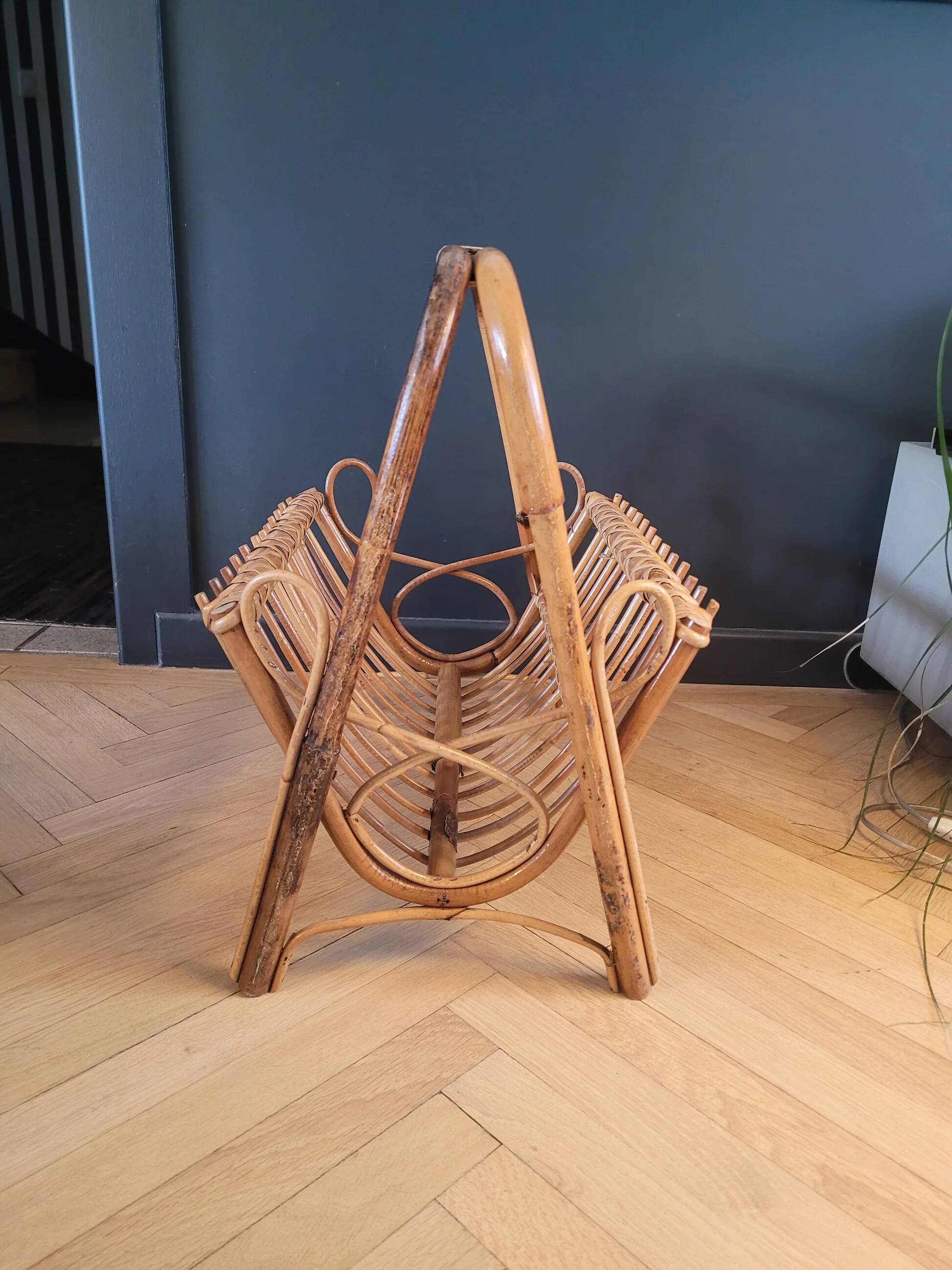 Vintage magazine rack in rattan and bamboo
