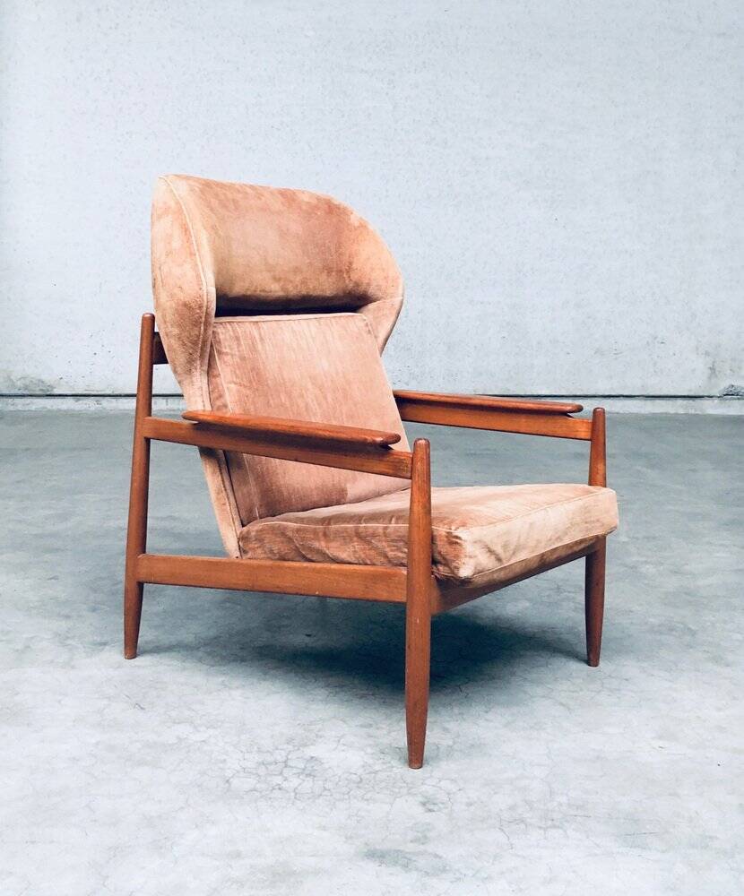 Set of Mid-Century Scandinavian Wingback Armchairs, Denmark, 1960s