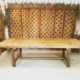 Farm table