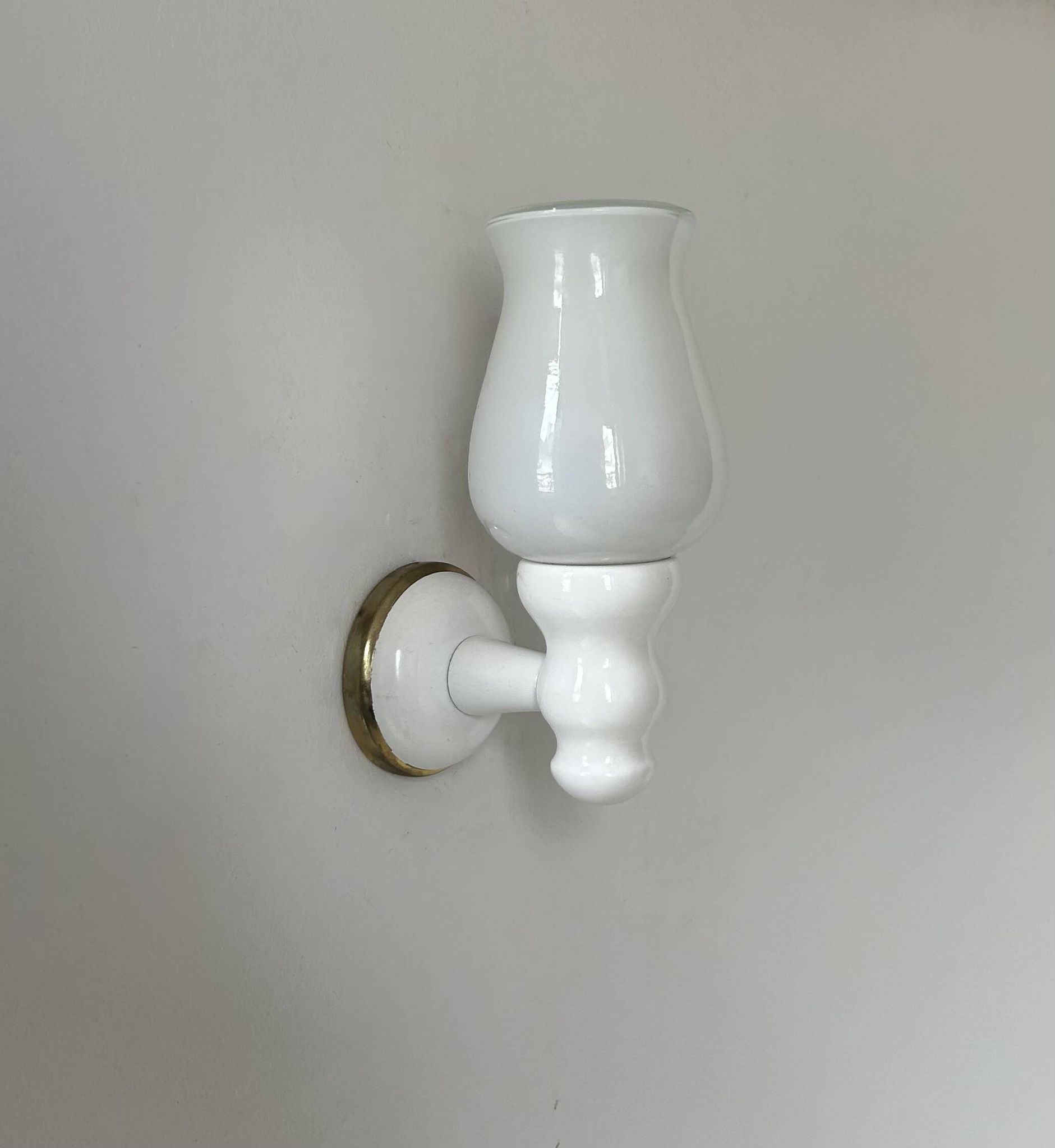 Vintage painted wood and opaline wall lamp, France, 1980