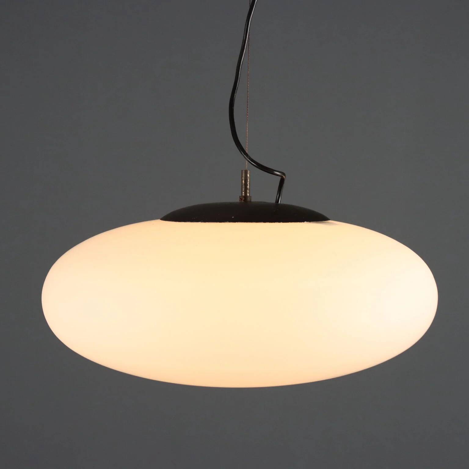Lustre suspendu UFO des années 1960