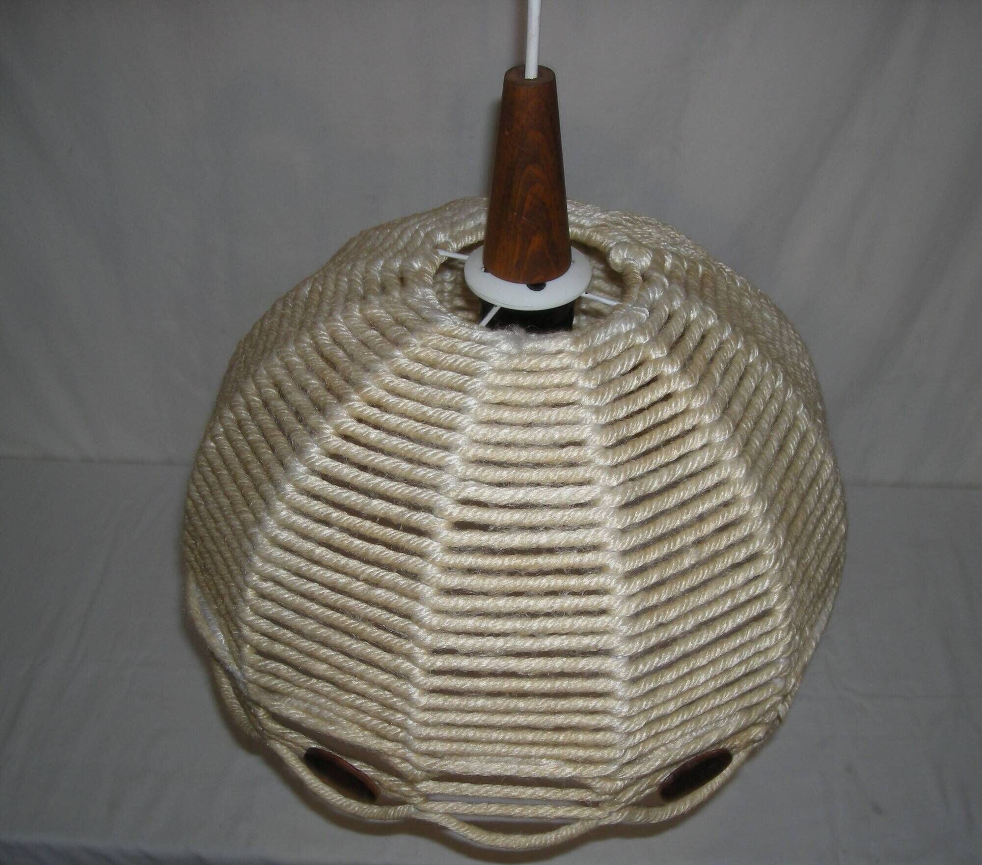 1970s Scandinavian suspension style