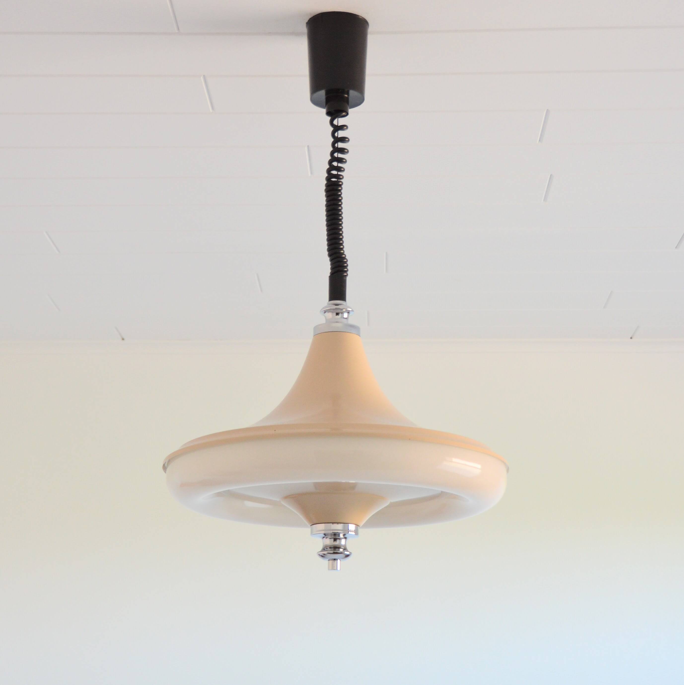 Suspension space age rise and fall / extendable design 1970s