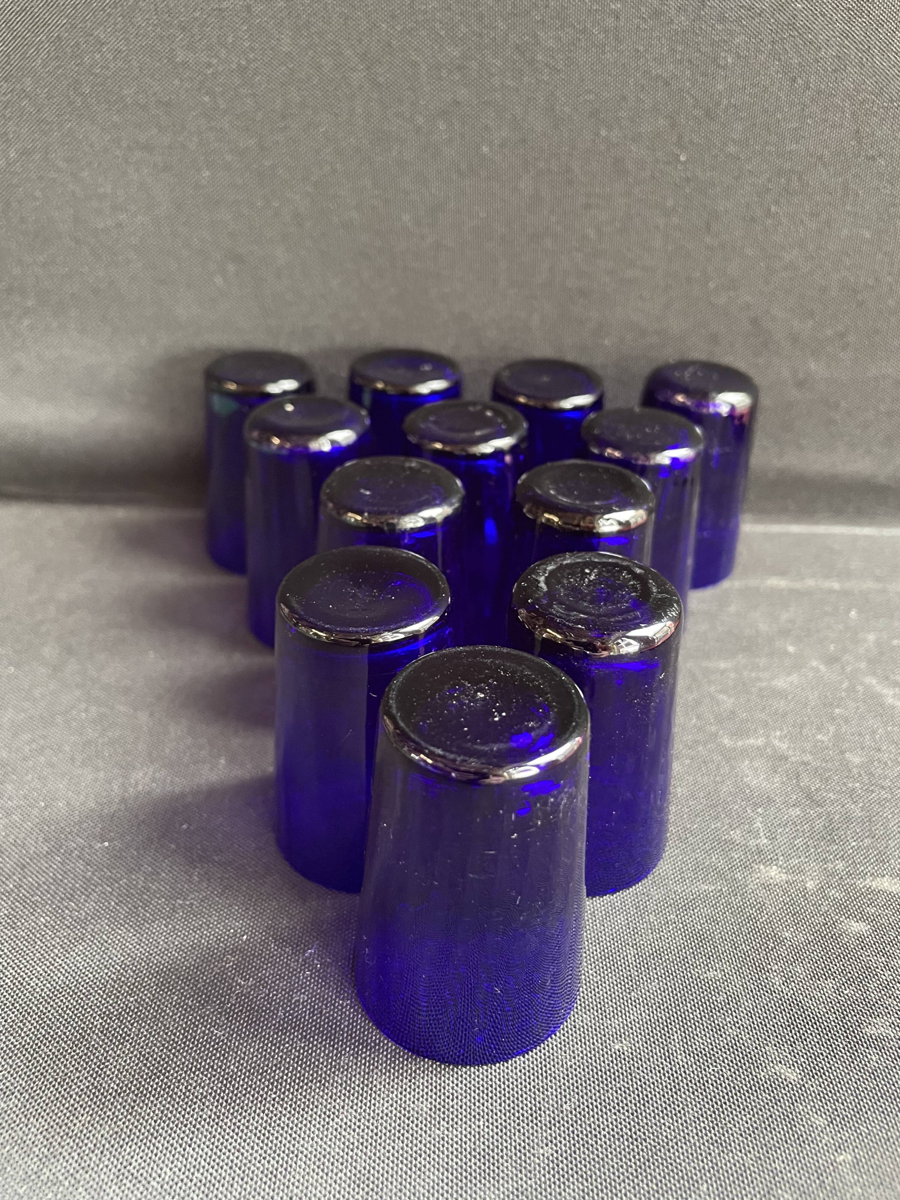 Blue liqueur glass set