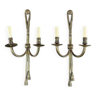Paire d’appliques murales en bronze doré de style louis xvi, xxe siècle