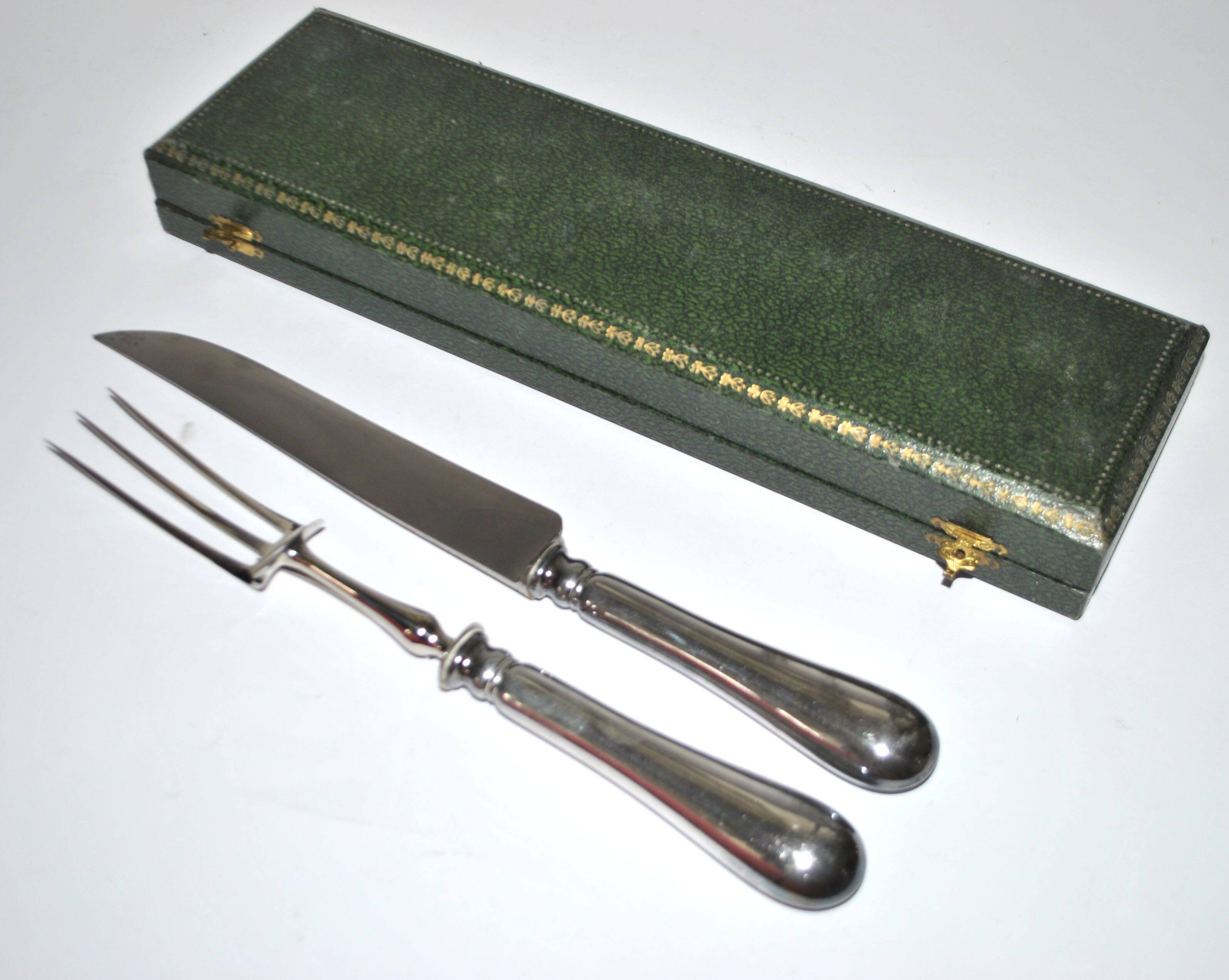 Silver-plated metal knife and fork service cutlery with medallion Fr. SPRENGER STRASBOURG 1900