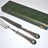 Silver-plated metal knife and fork service cutlery with medallion Fr. SPRENGER STRASBOURG 1900