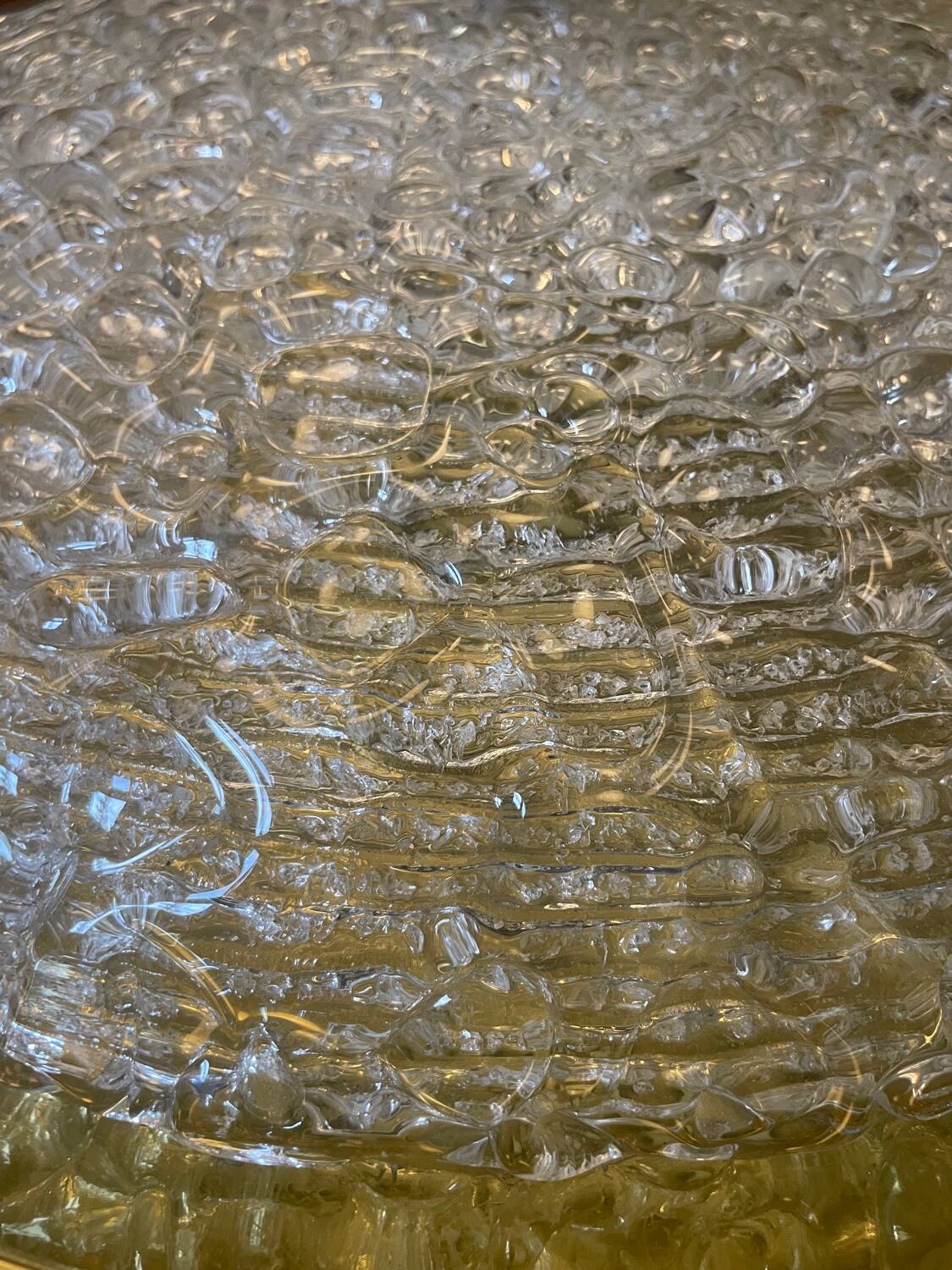 Plafonnier doré en verre de Murano années 70