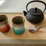 2 Japanese tea cups