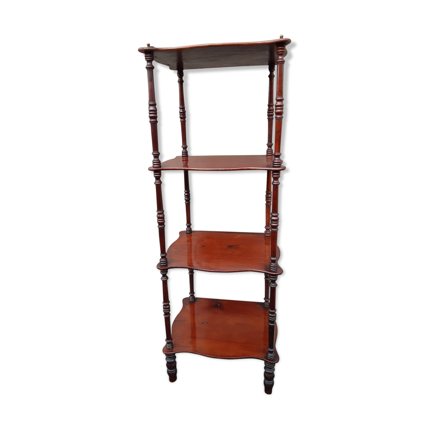 Napoleoin III Shelf