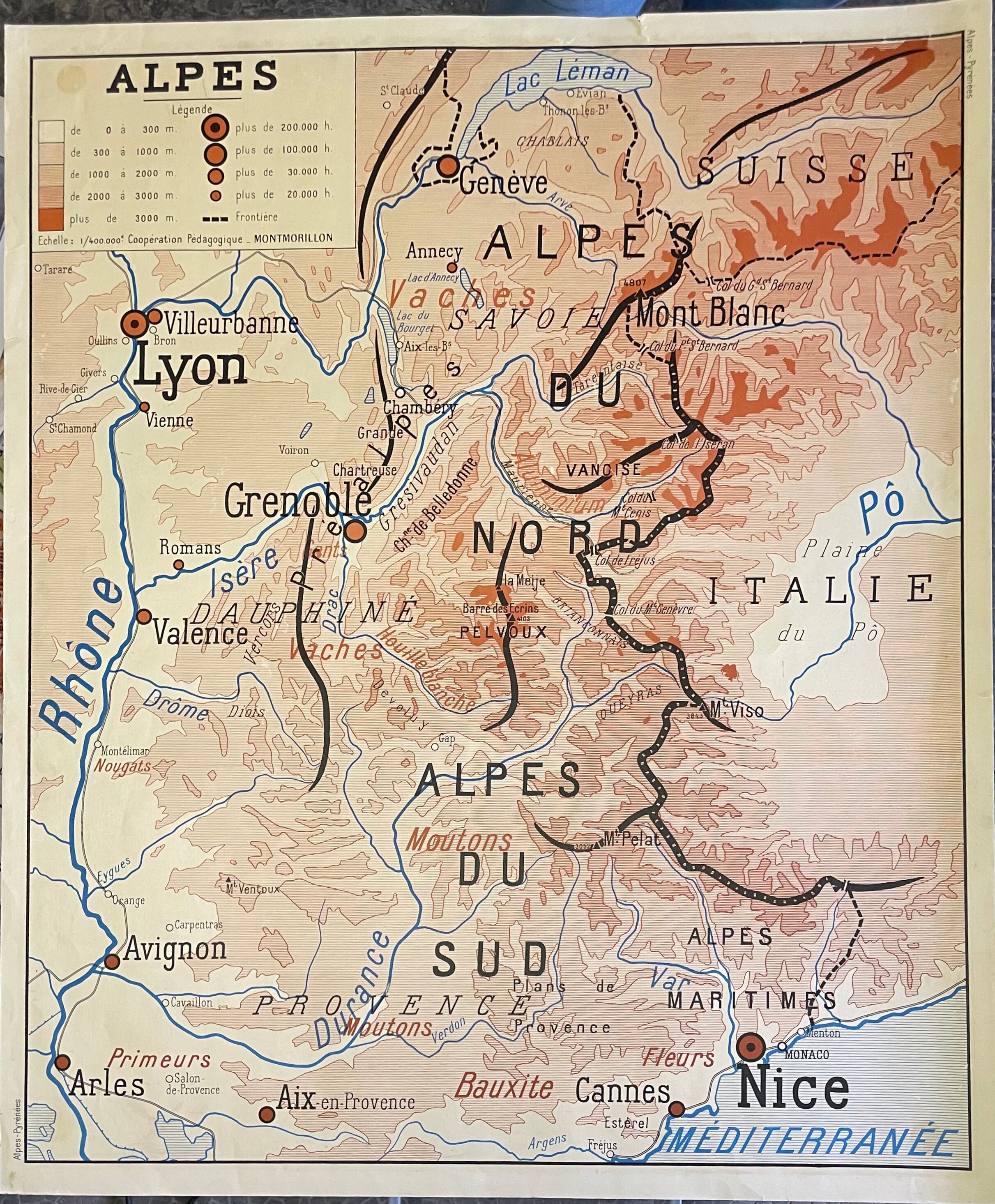 Affiche scolaire Pyrénées et Alpes Montmorillon