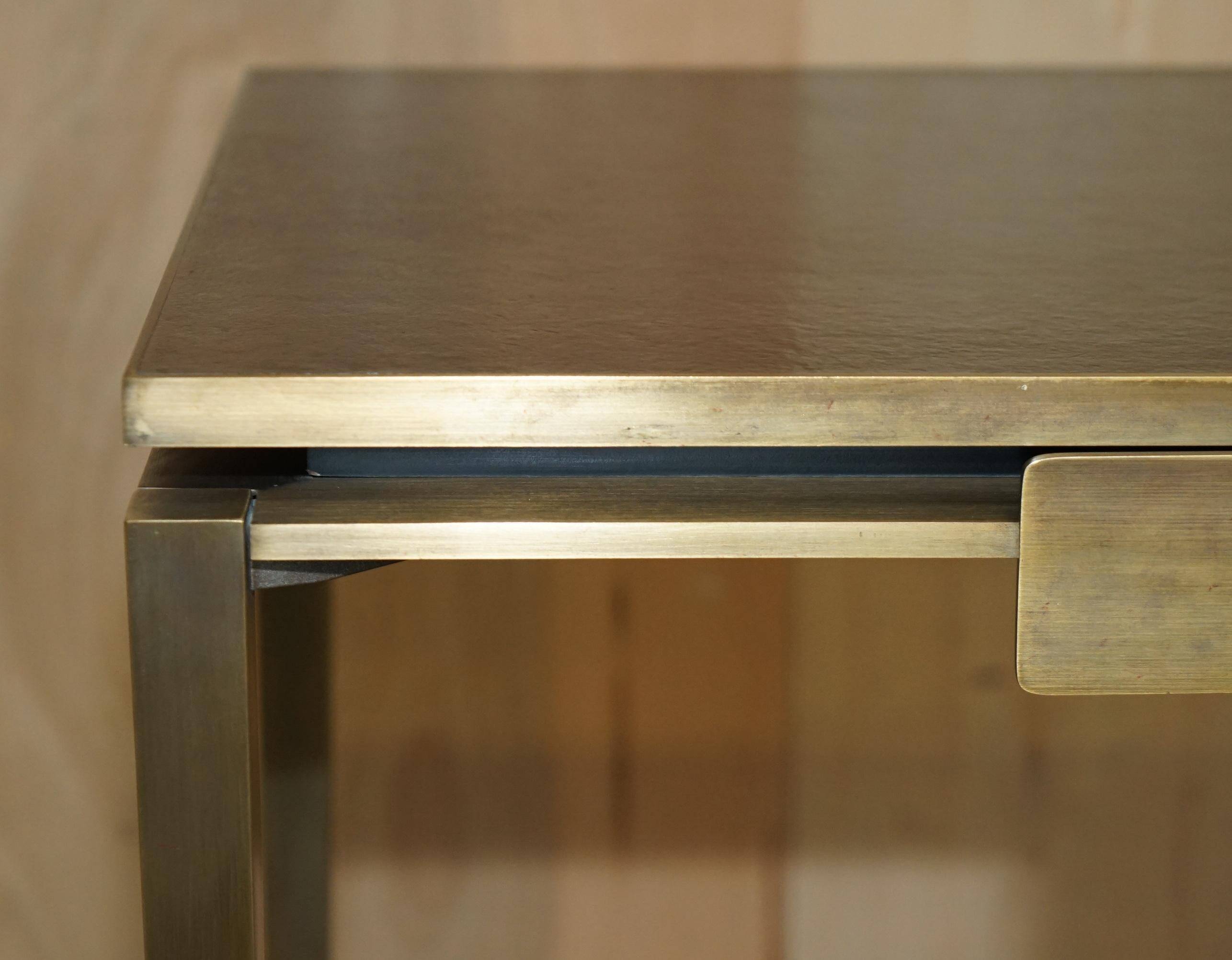Bureau d'écriture moderne milieu du siècle Cartier Paris bronze cuir