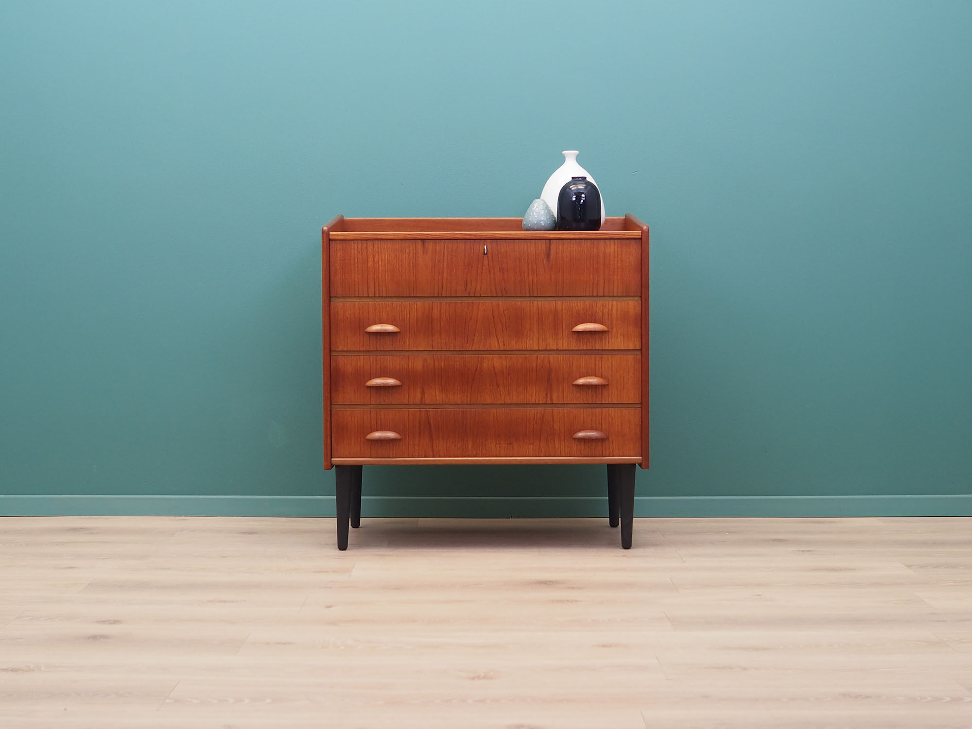 Coiffeuse en teck, design scandinave, années 1960, fabriquée par SW Finland
