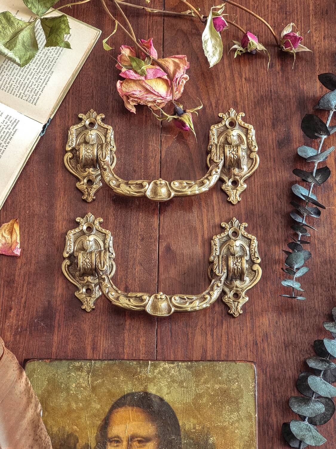 Pair of Louis XV style handles, bronze