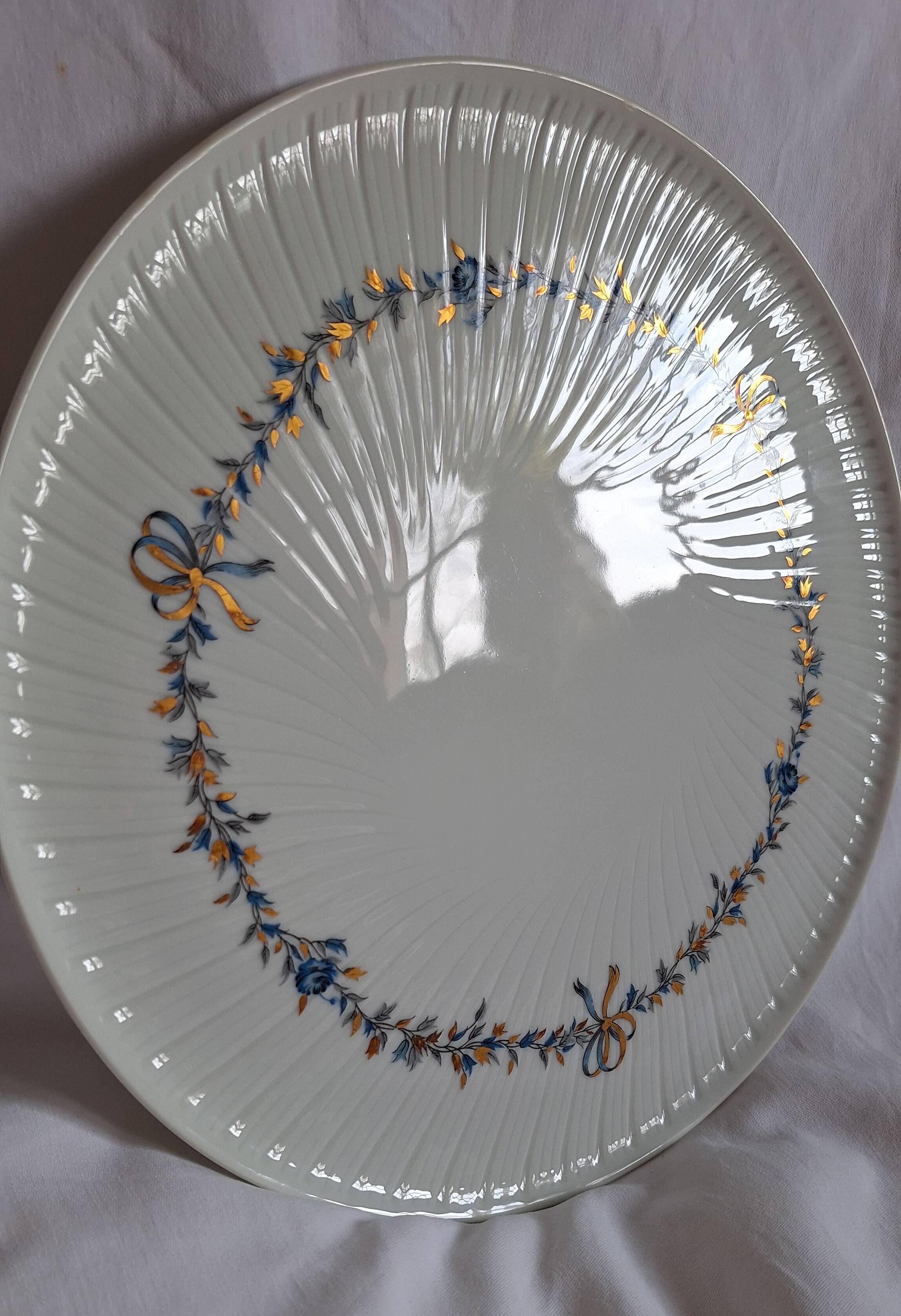 Vintage porcelain presentation plate