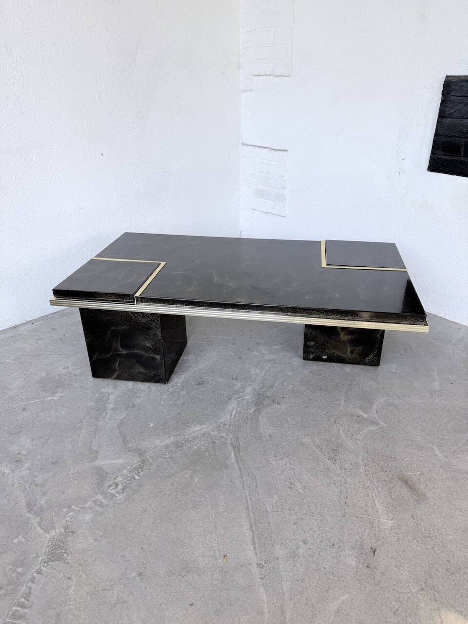 "Rizzo" lacquered and brass coffee-bar table from the 1970s.