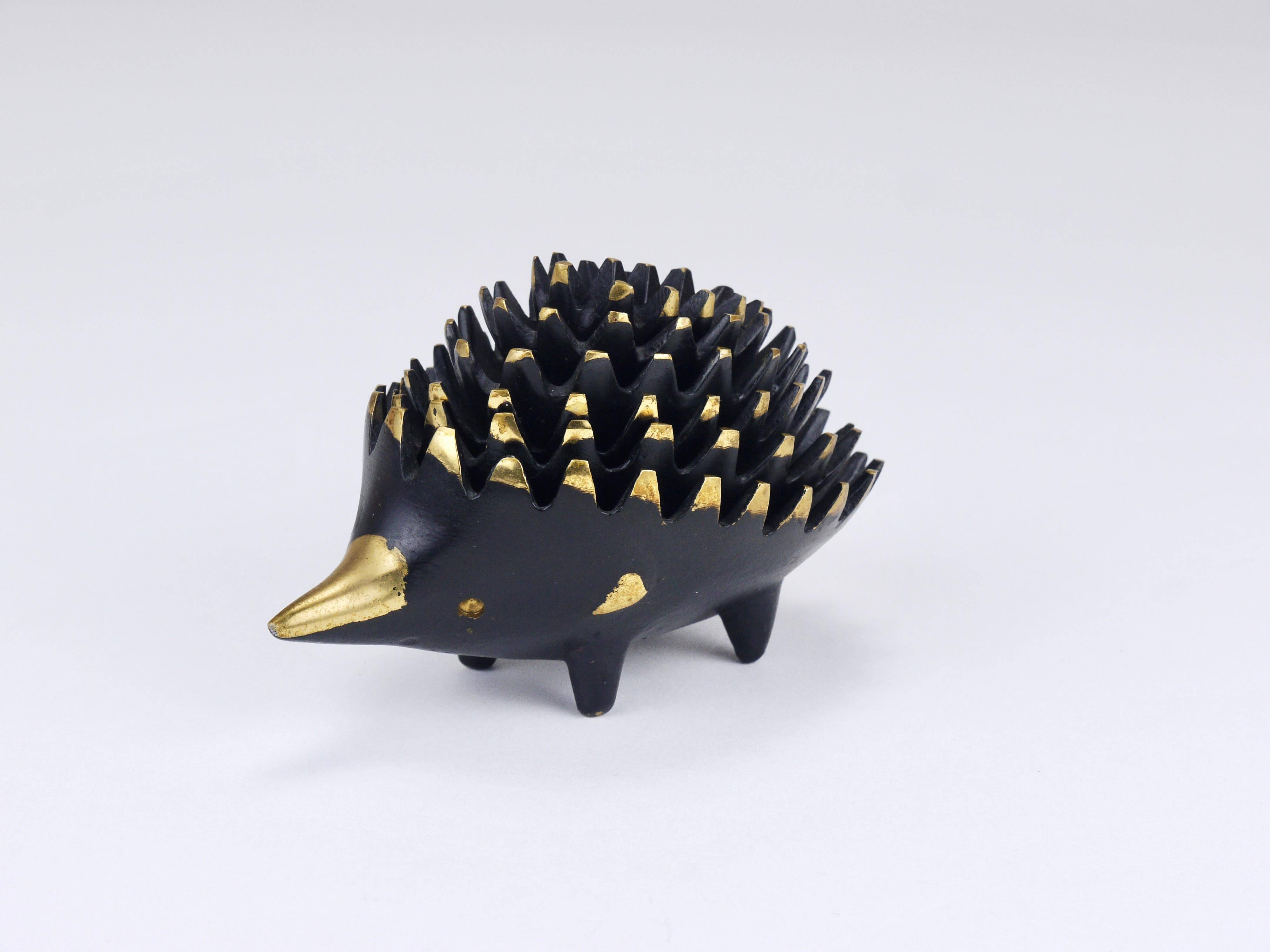 Cendriers empilables en laiton hérisson de Walter Bosse, Herta Baller, Autriche, années 1950