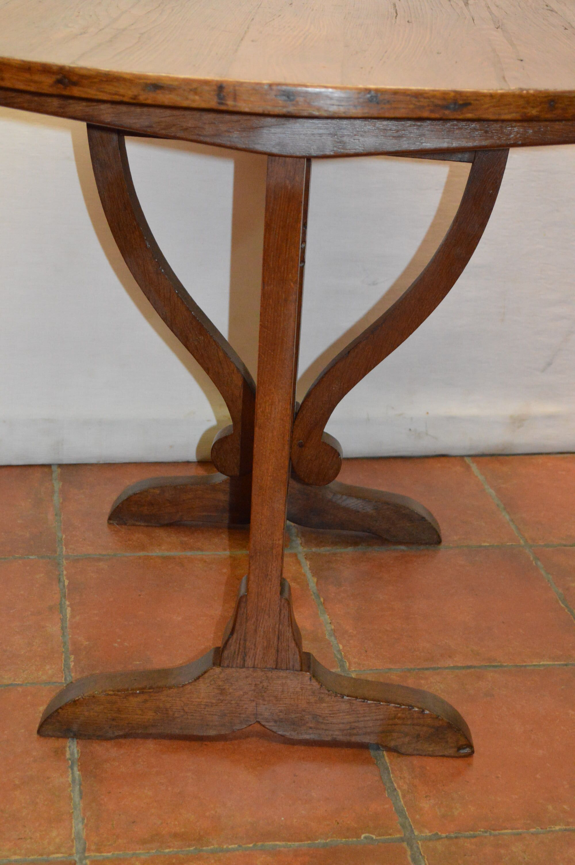 Table champenoise en chêne et sapin