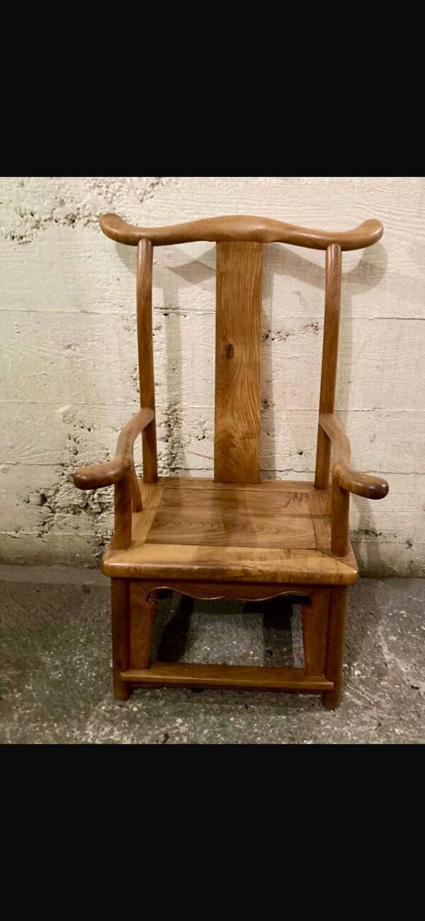 Petite chaise chinoise style Ming en huanghuali