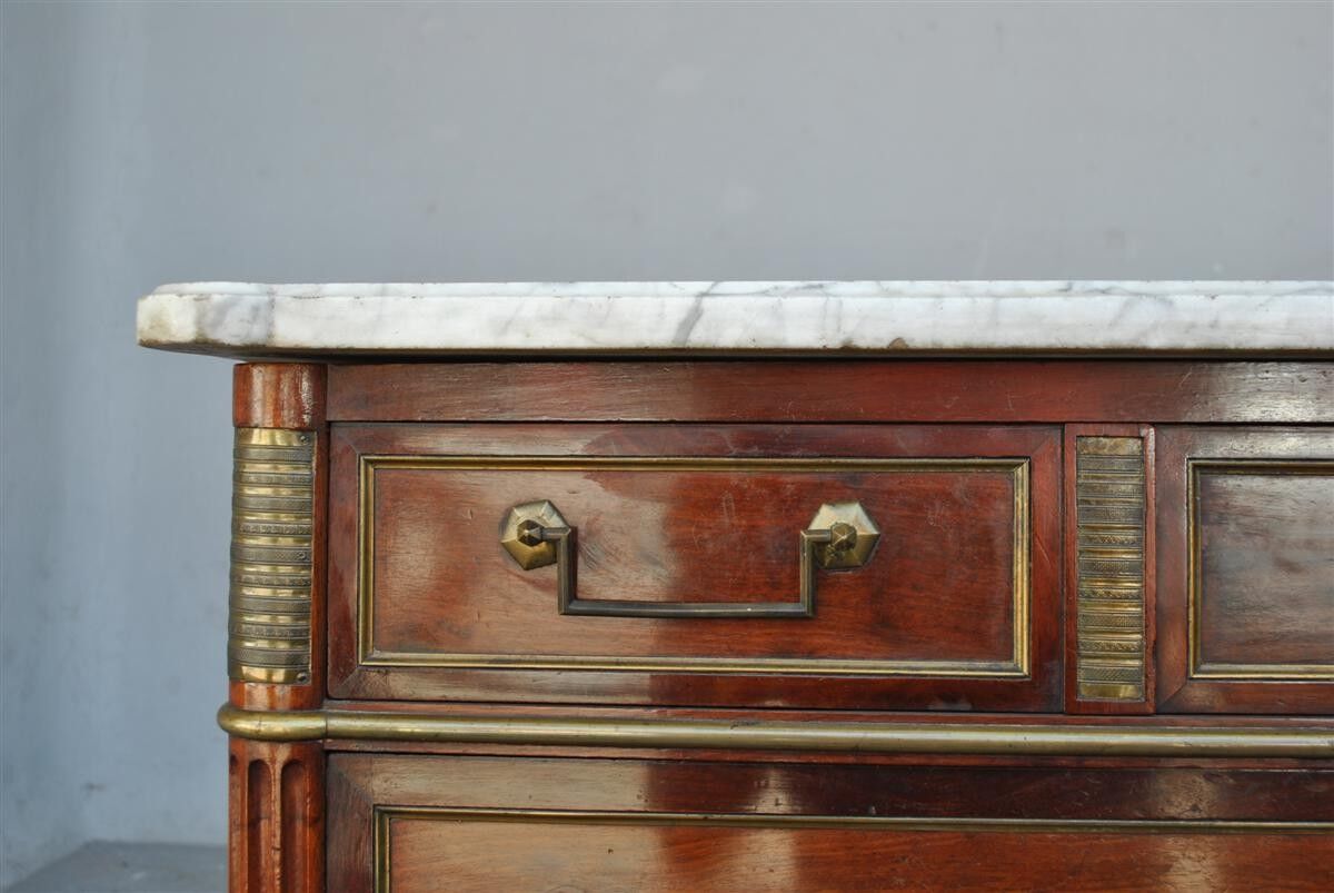 Convenient to scraper style Louis XVI mahogany era XVIII