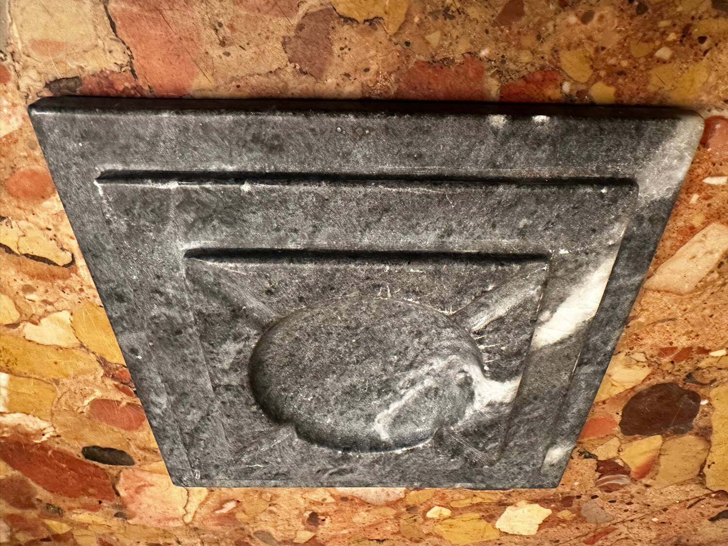 Cendrier Art-Deco en Marbre Gris Anthracite