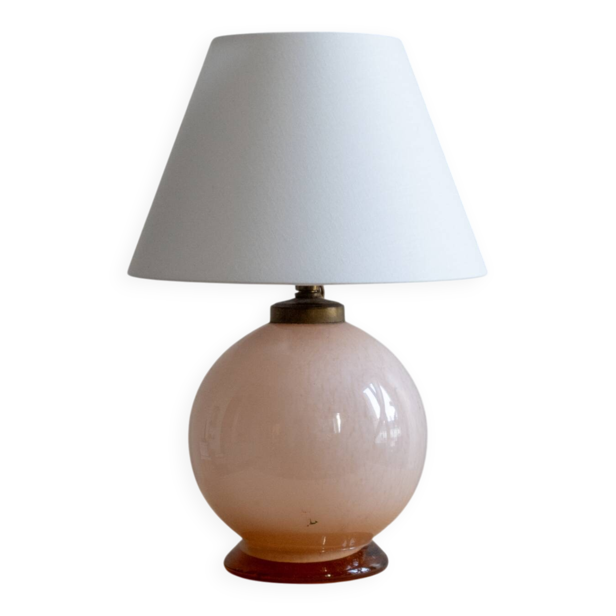 Art Deco pink opaline lamp