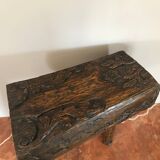 Tabouret tripode brutaliste