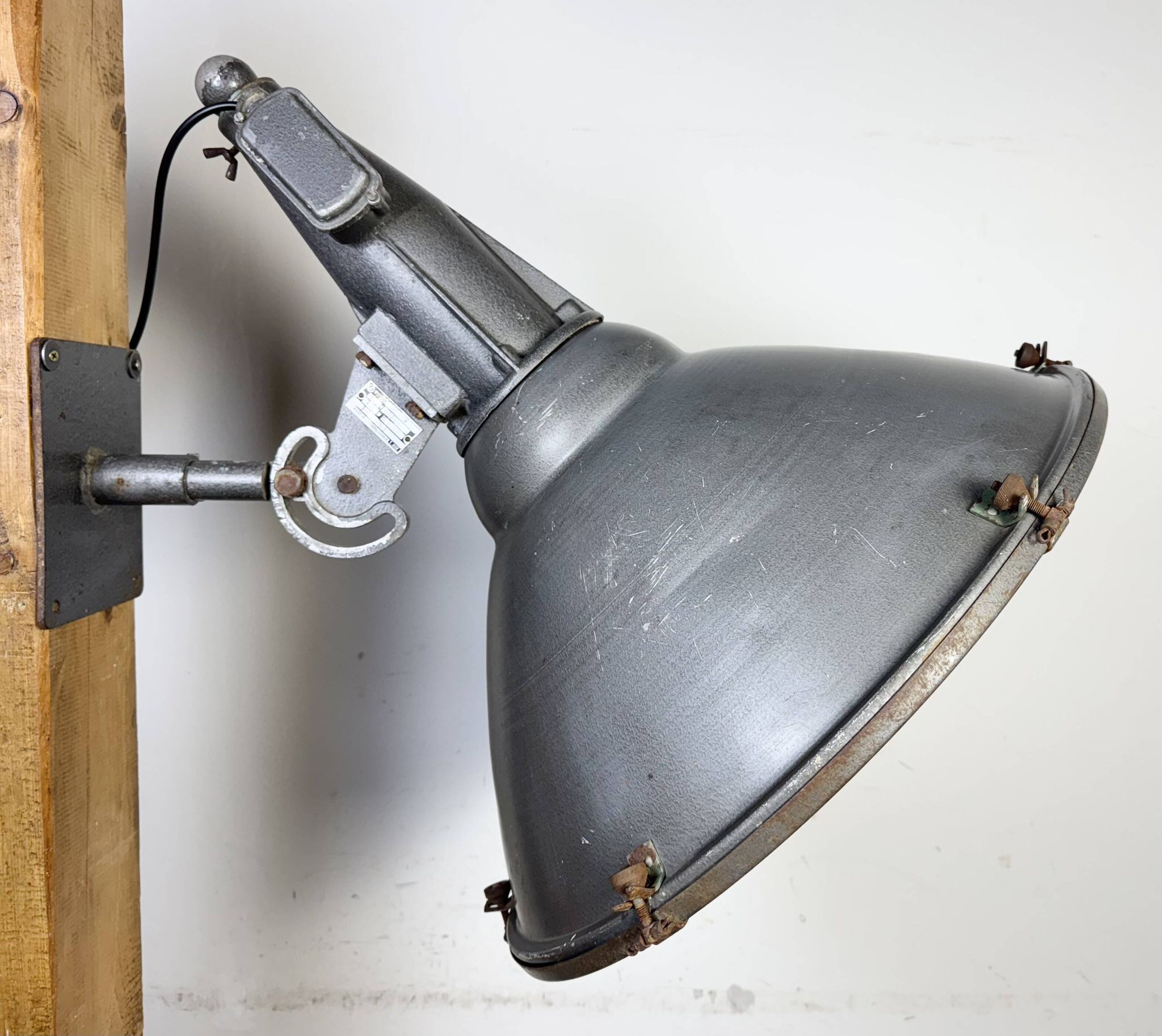 Large Vintage Industrial Aluminium Factory Wall Spotlight, 1970s