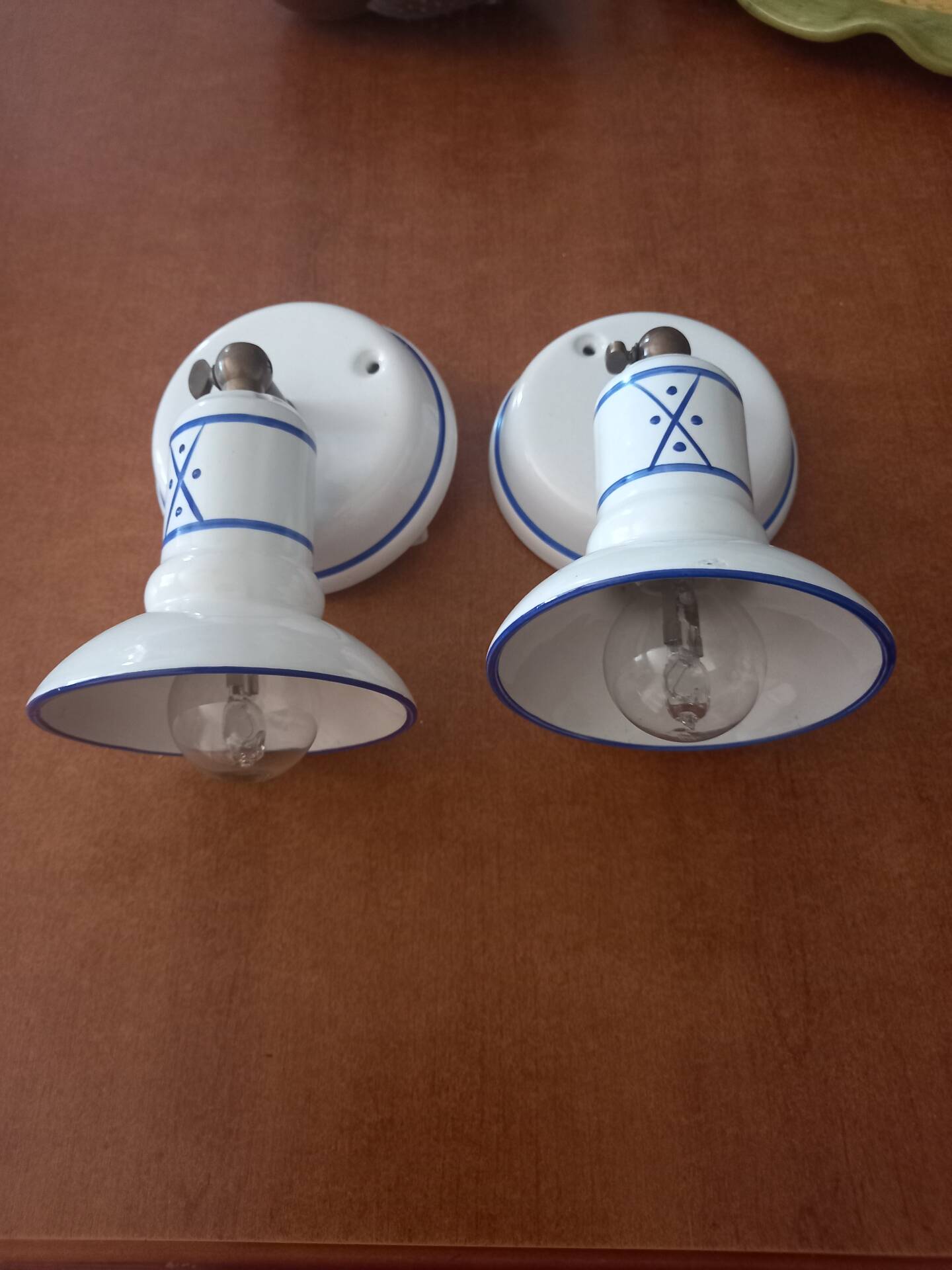 Pair of wall sconces