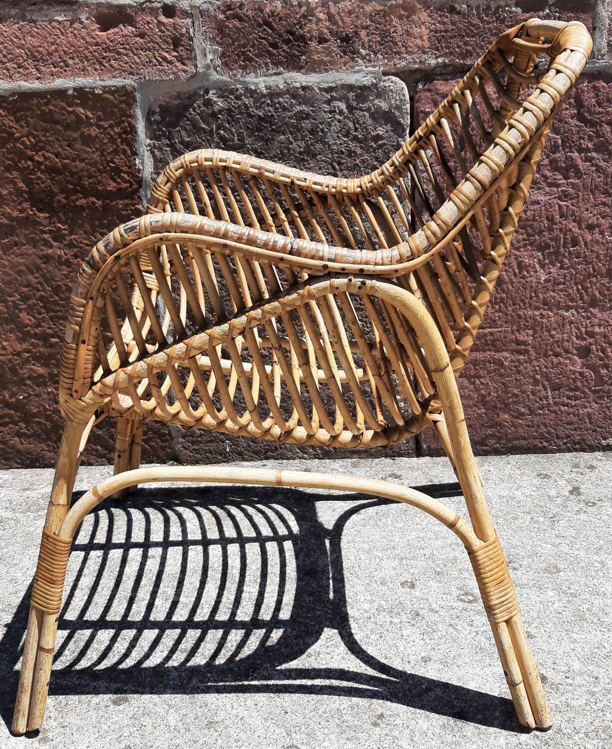 Rattan armchair (60s/70s)