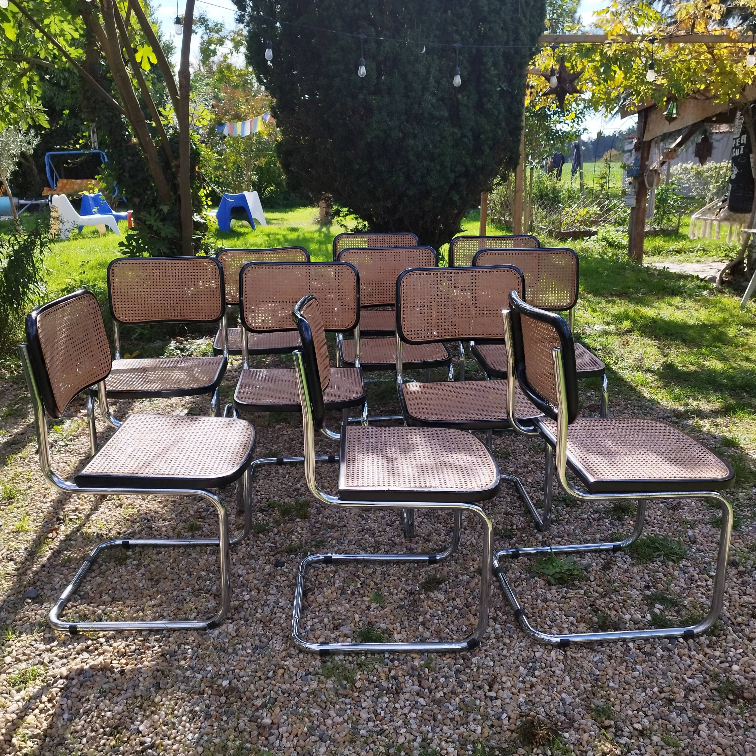 Vintage style chairs Cesca B32 Marcel Breuer
