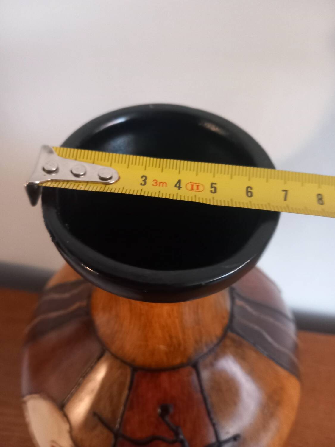 Large Artisan Vase "Nature Spirit" – Relief Floral Decoration (31cm)