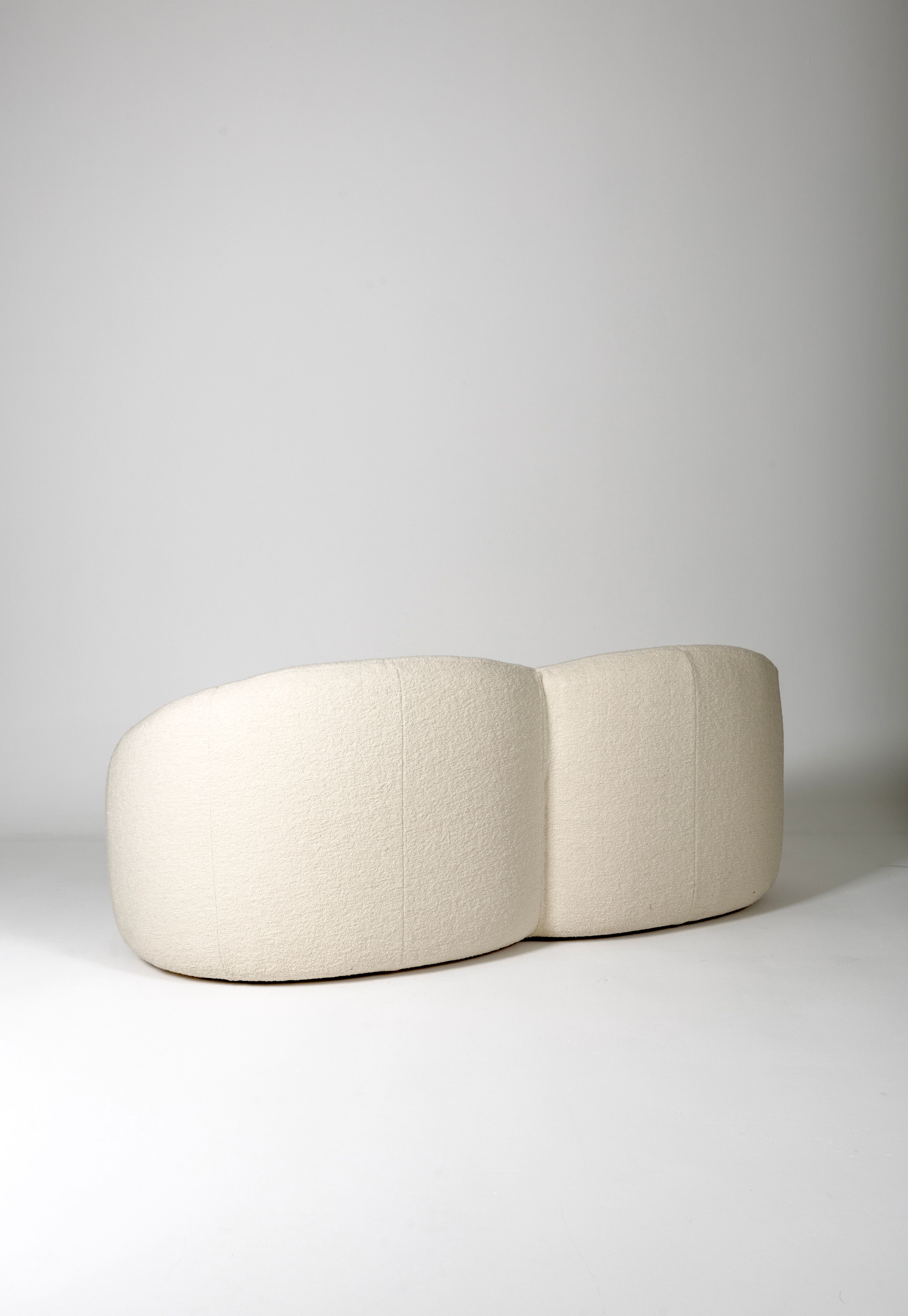 Pumpkin sofa by Pierre Paulin