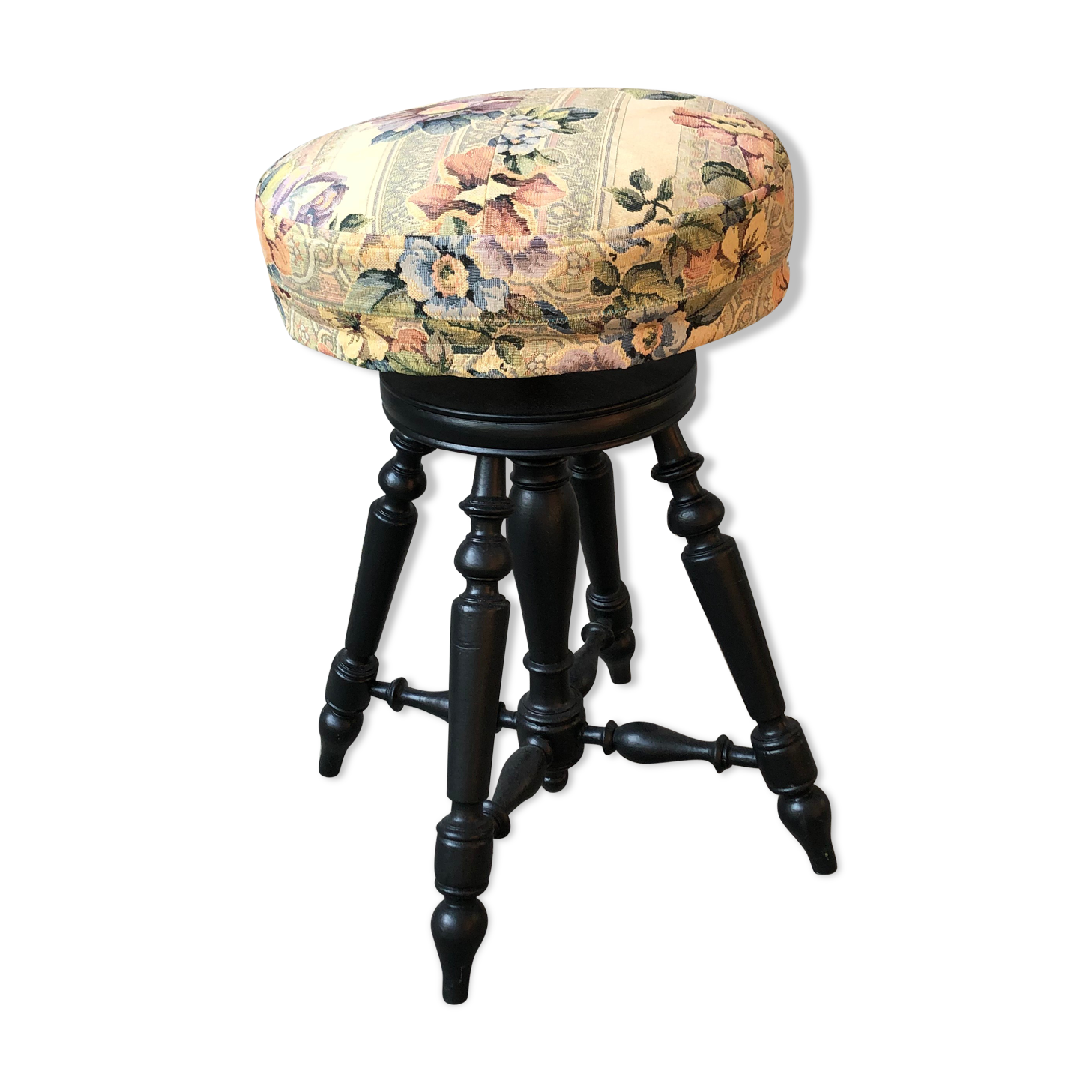 Piano stool