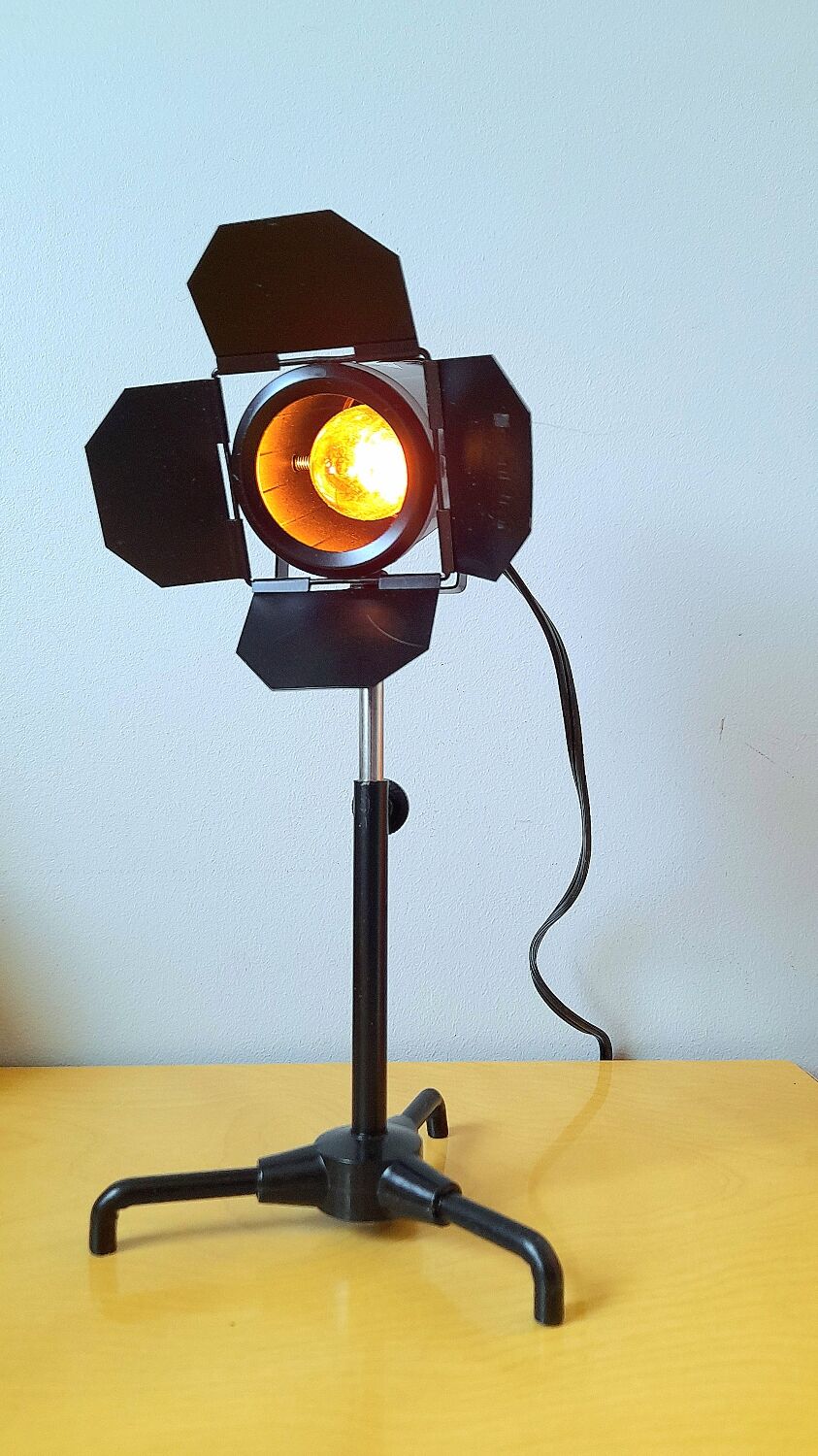 Renault projector advertising lamp