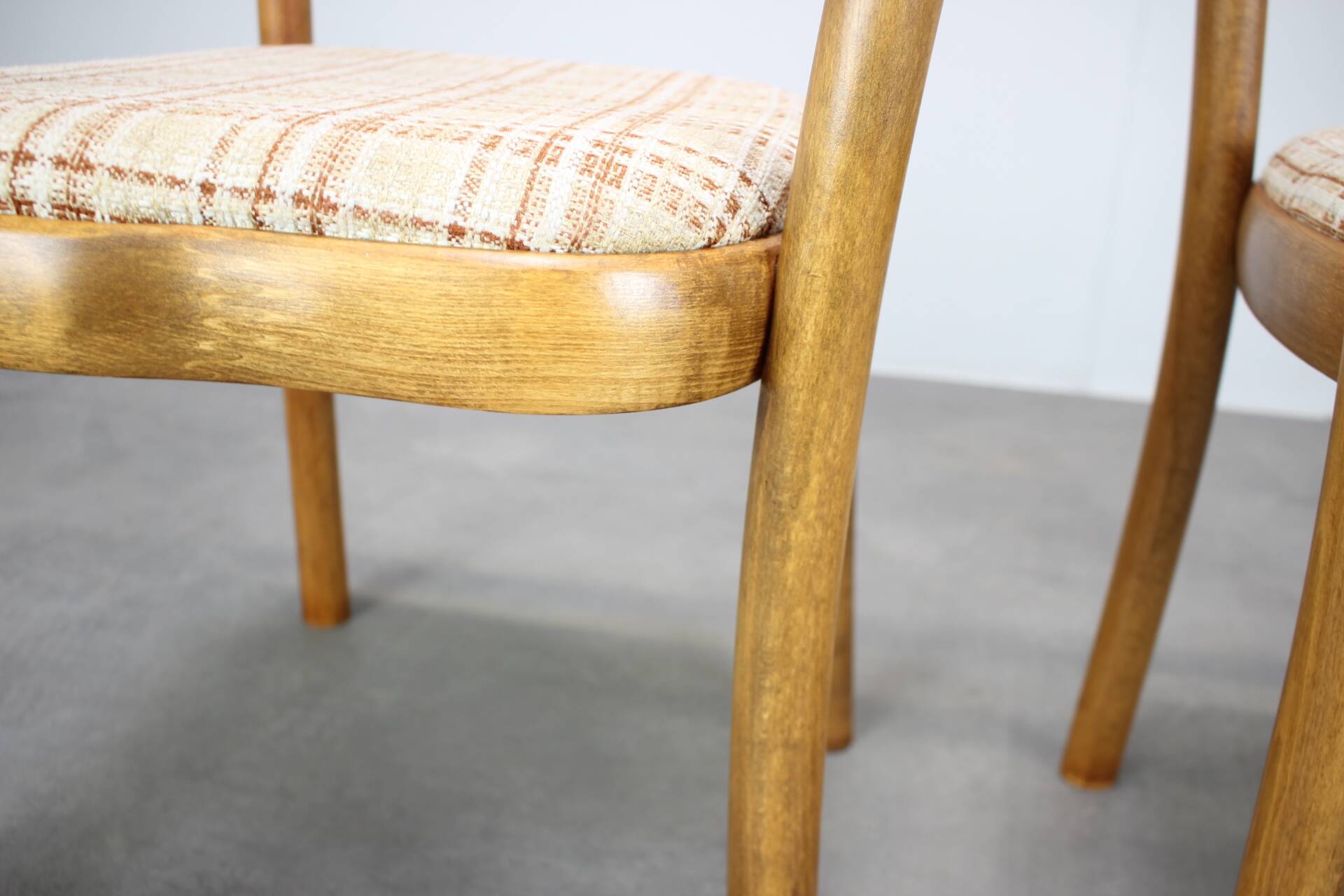 Set of bentwood chairs from the 1980s by Antonín Šuman for TON, Czechoslovakia.