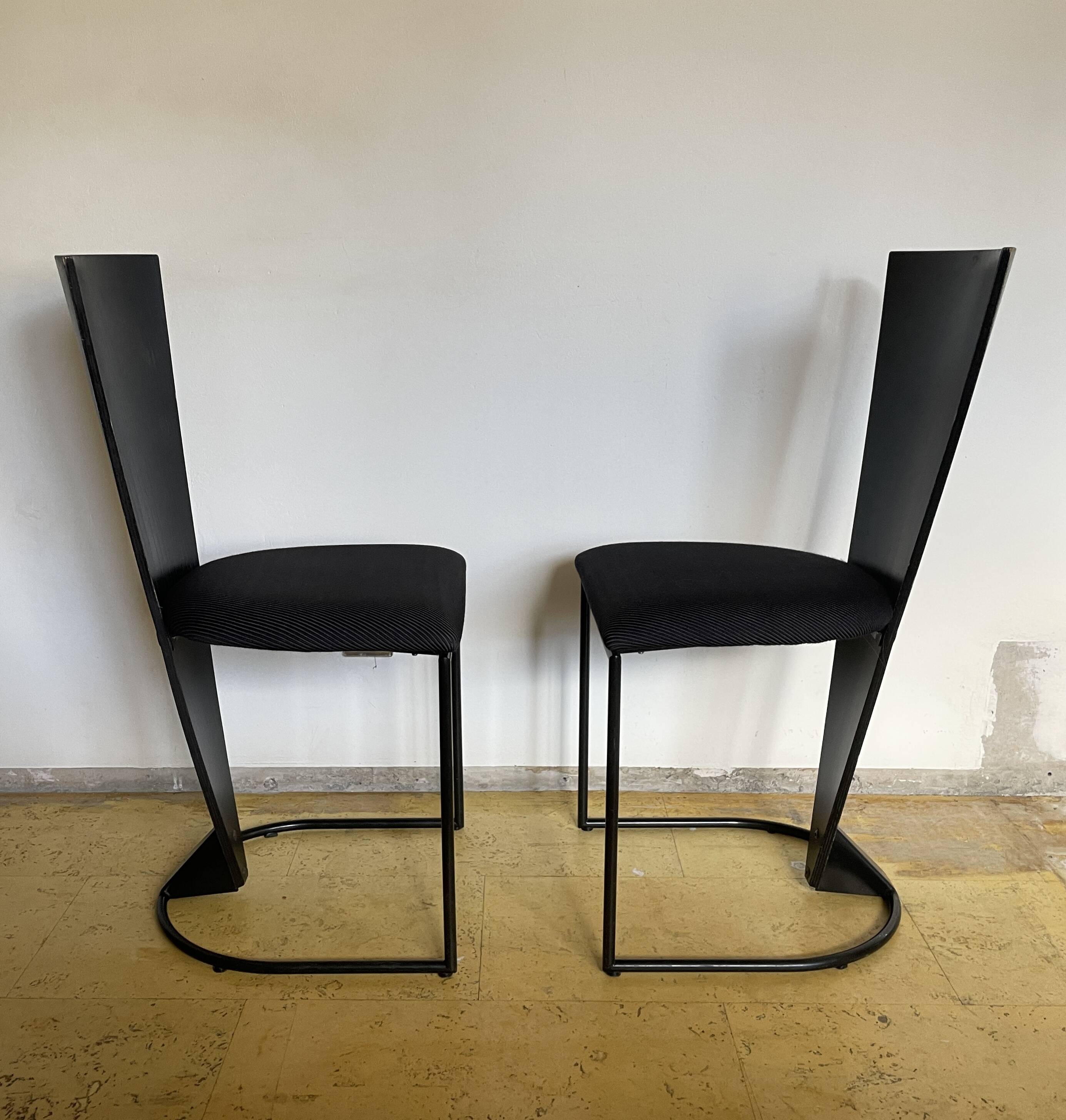 Set of 6 black Zino Memphis chairs for Harvink
