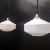 Opaline suspensions