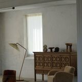 Primitive stump seat in pine, hand-carved, modern Swedish, Wabi Sabi, 1900s.