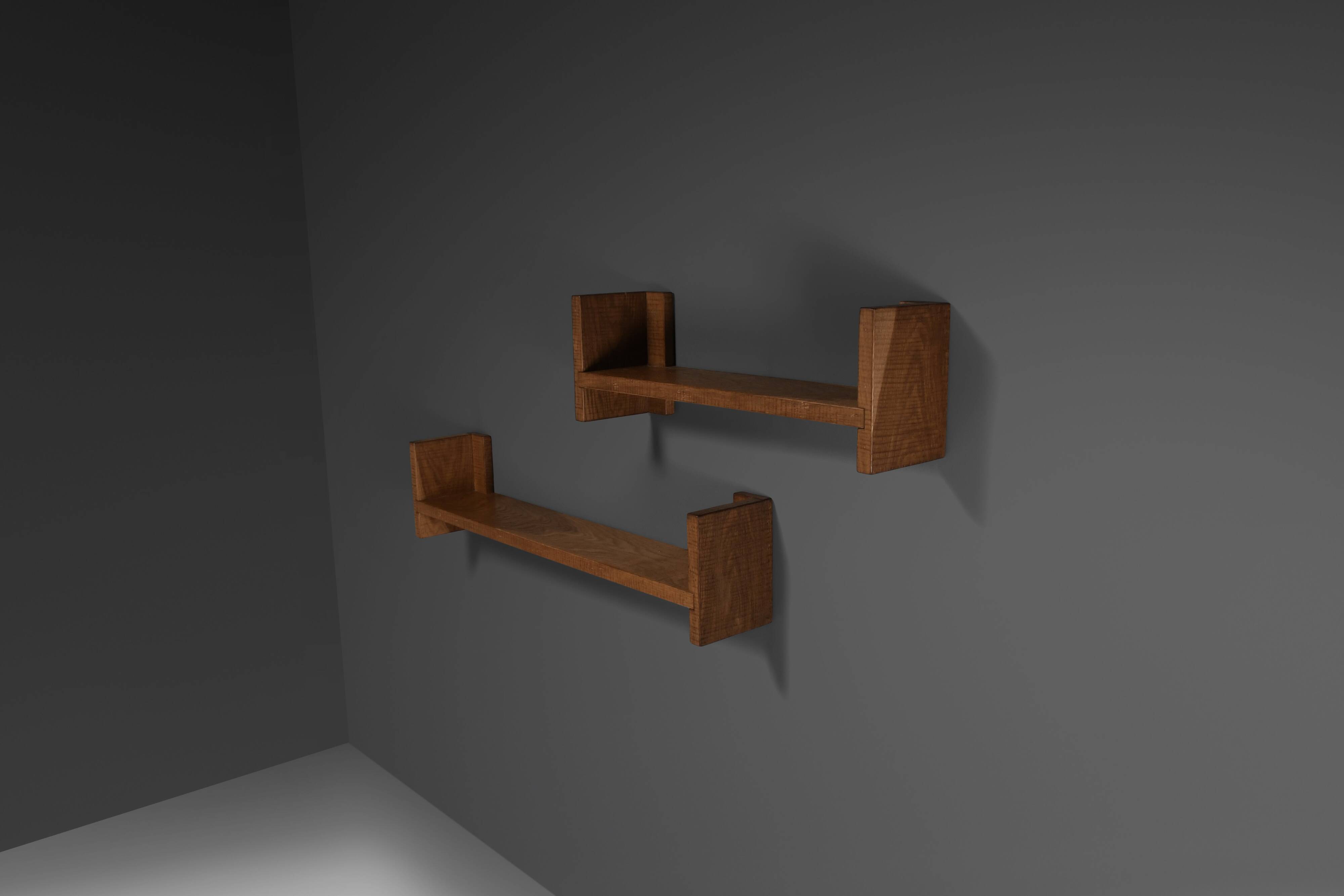 Beautiful oak wood Giuseppe Rivadossi shelves, Italy 1970s