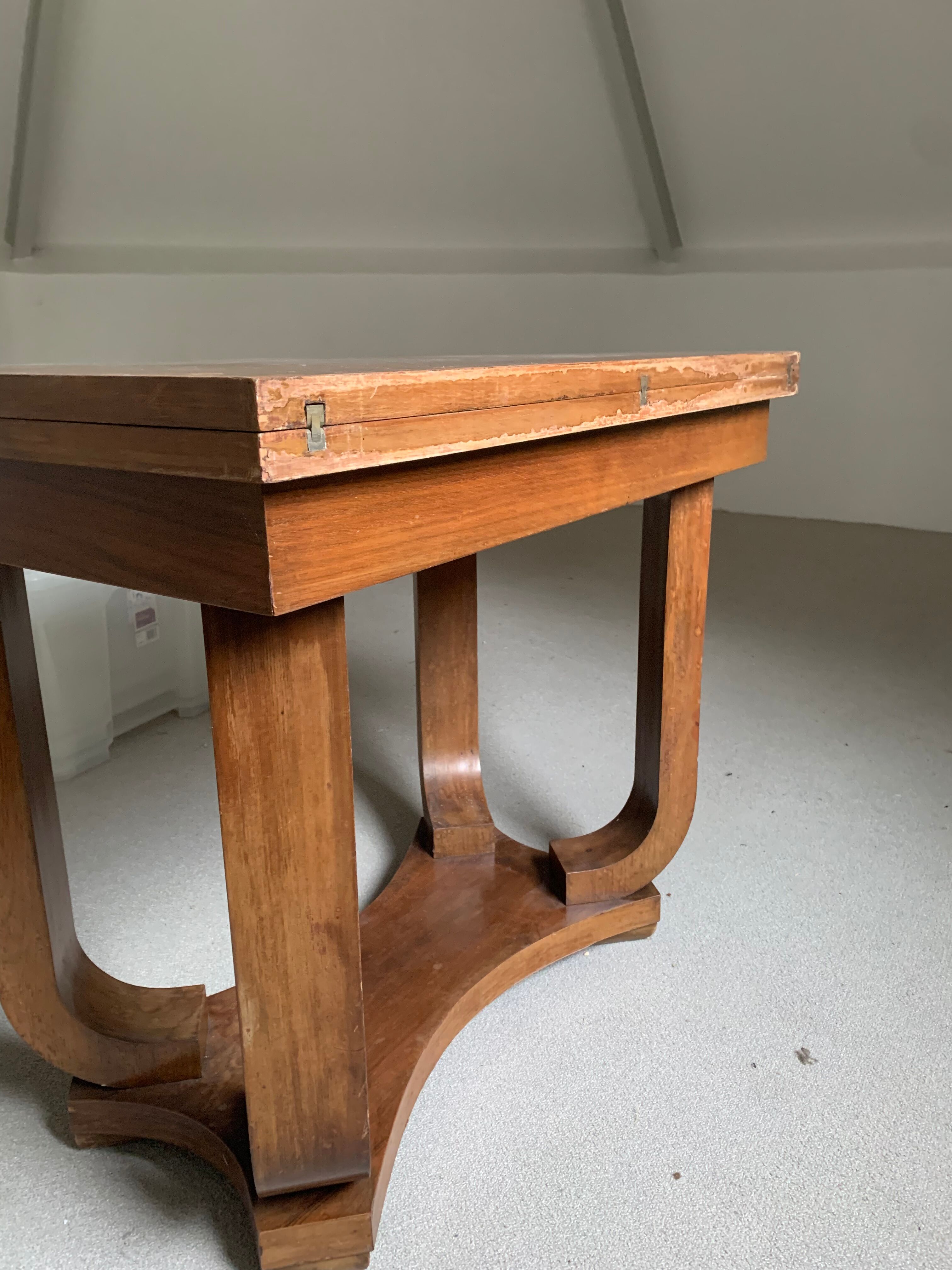 Art Deco extendable table
