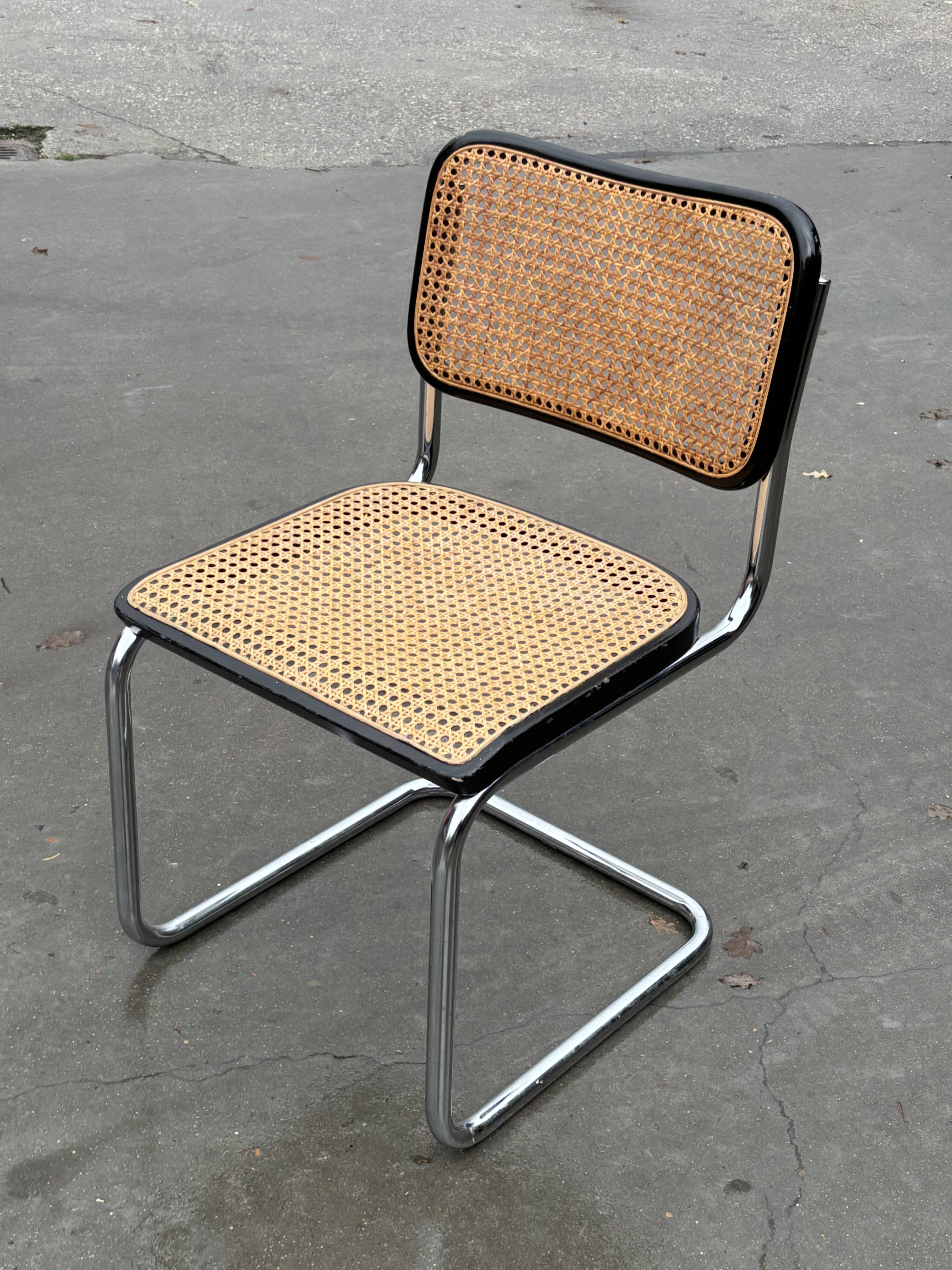 Cesca chair b32 model in chrome and black