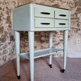 Table d'instruments médicaux en métal et verre, années 1960