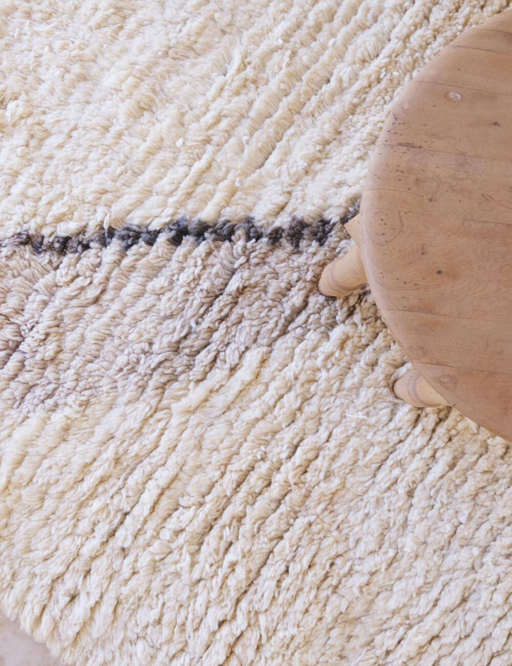 Contemporary Abstract Rug - 353 x 250 cm