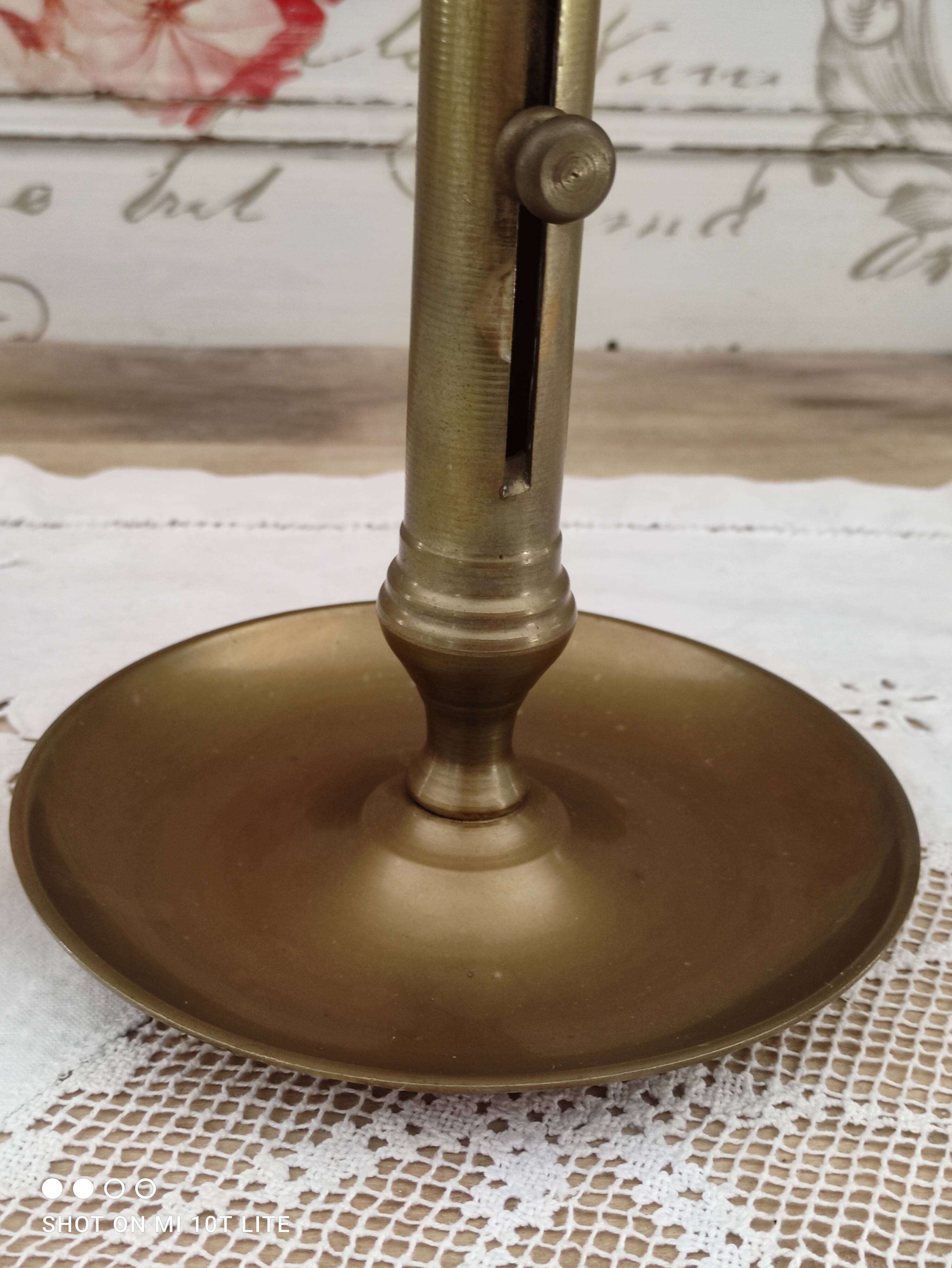 Pusher candle holder on solid brass frame