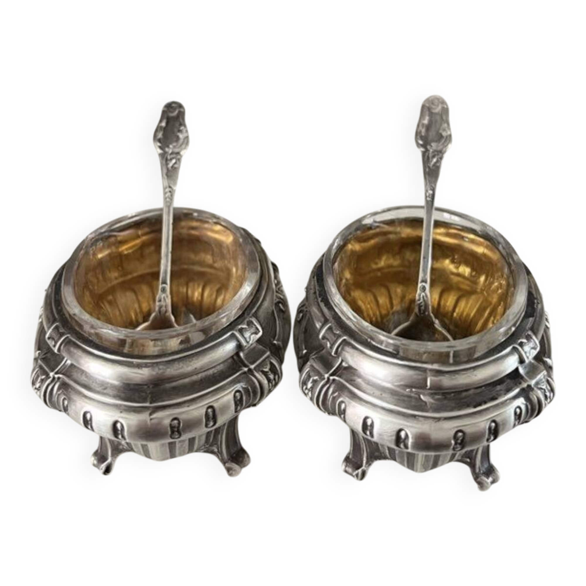 Salt shaker set