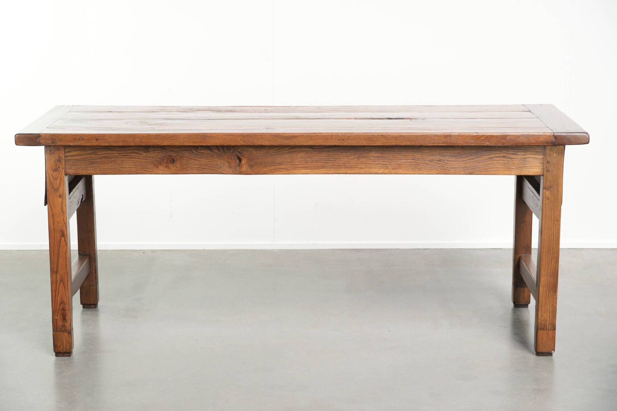 Antique French farmhouse dining table for 4/ 6 people from the 18th century