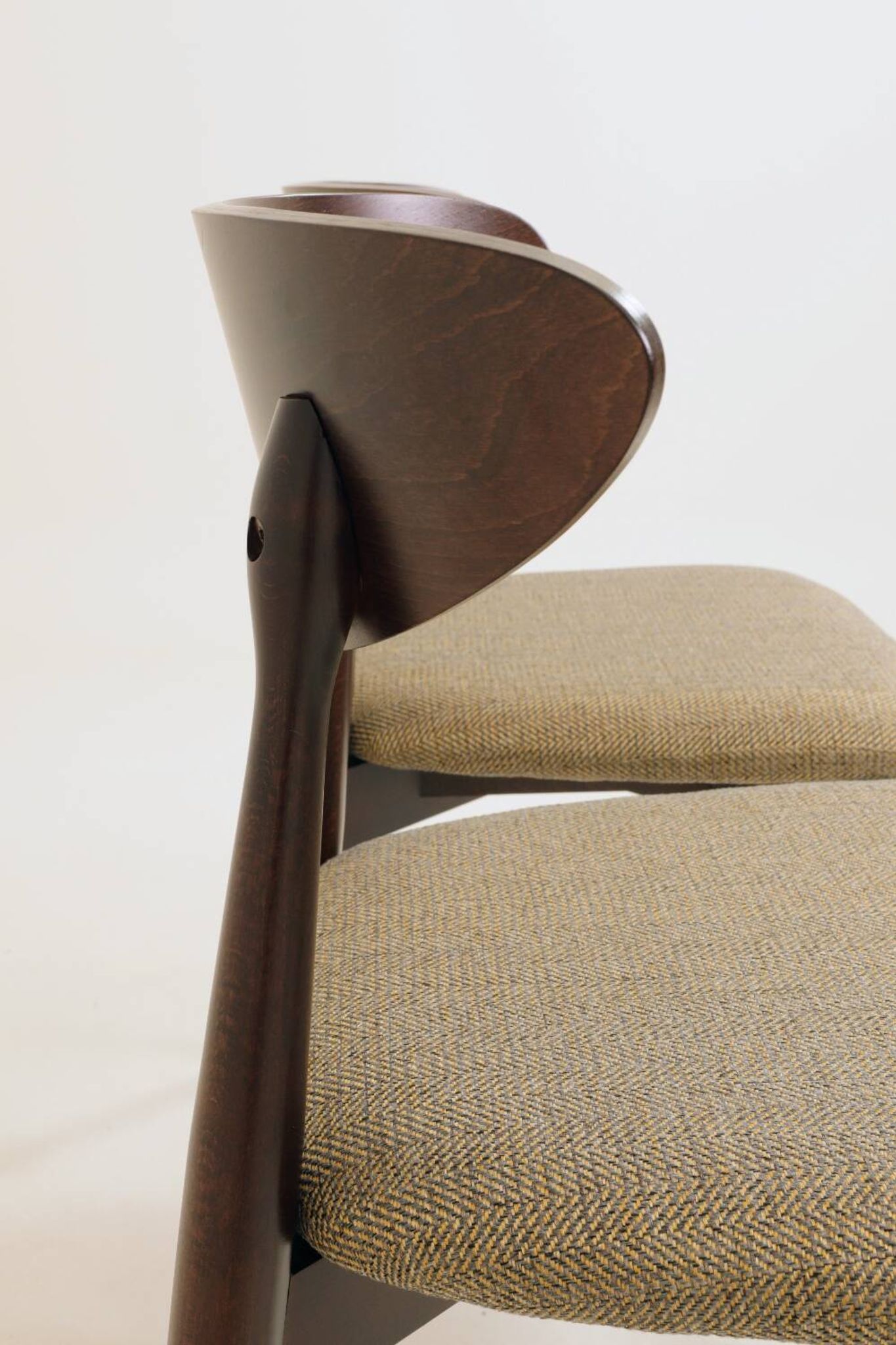 Set of 4 Modern Beech Wood Dining Chair, Herringbone yellow fabric