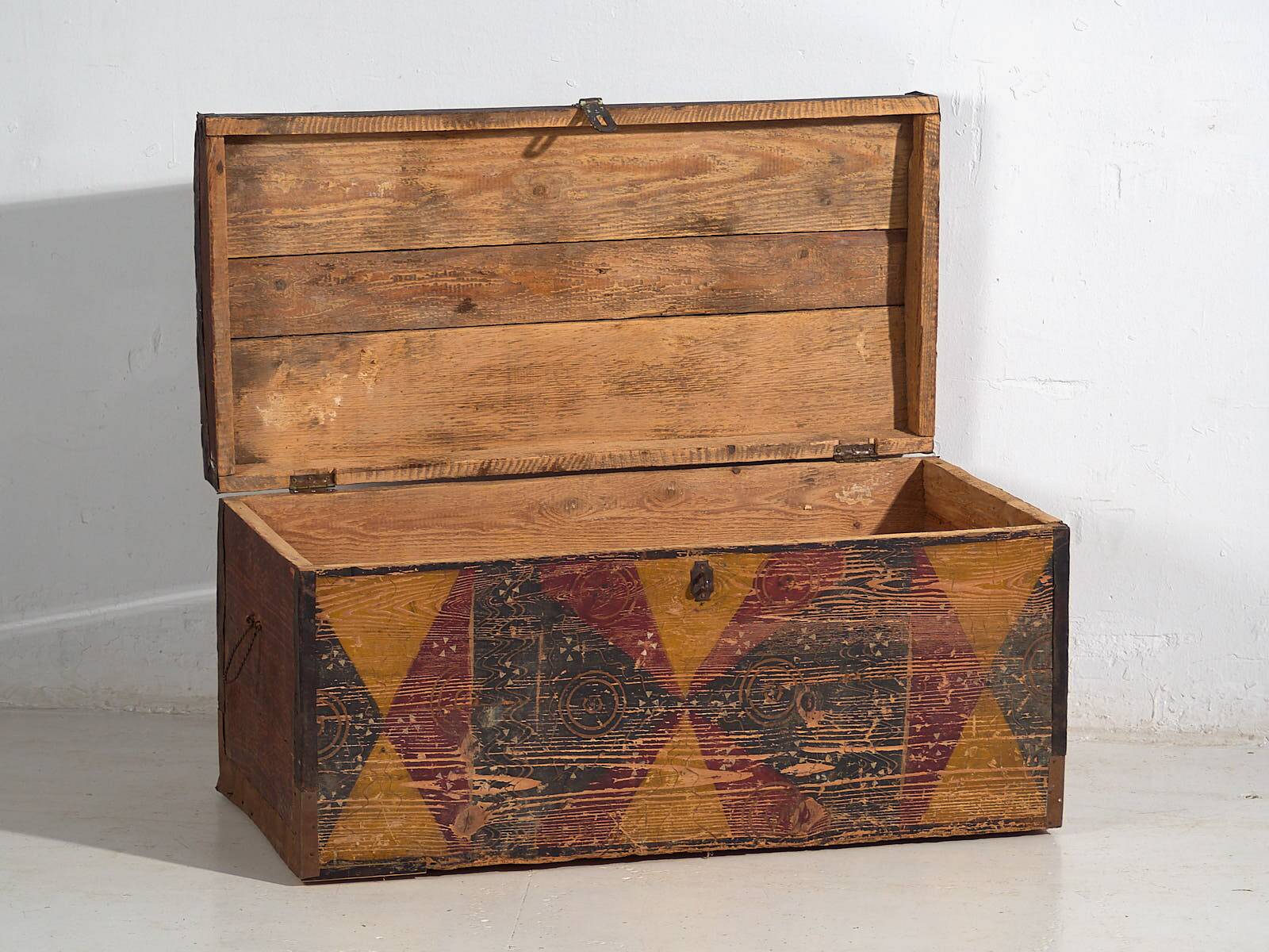 Malle ethnique ancienne peinte à la main (vers 1890) #30