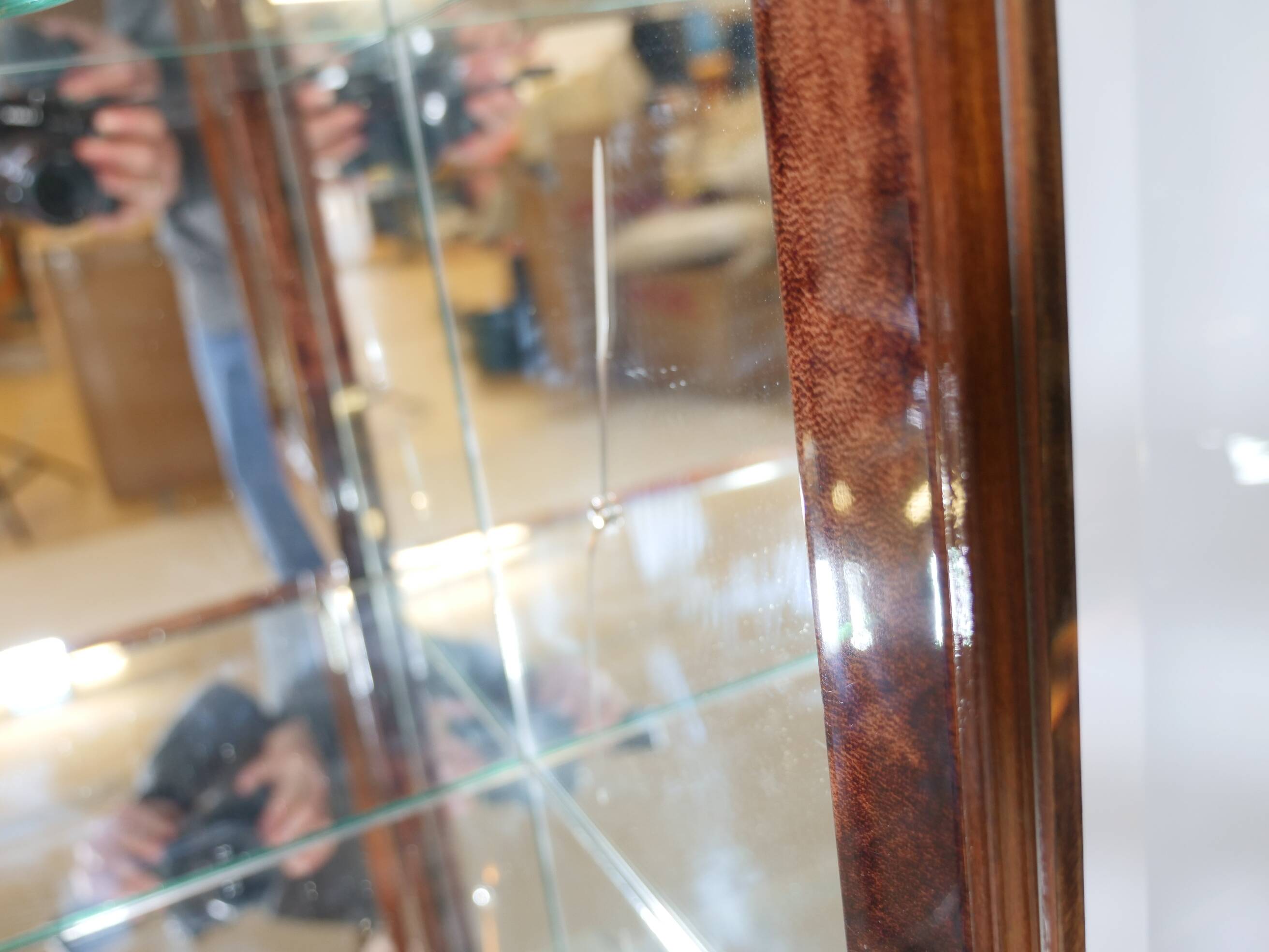 Illuminated Display Cabinet by Aldo Tura – Goat Leather & Parchment, 1970s, Milan